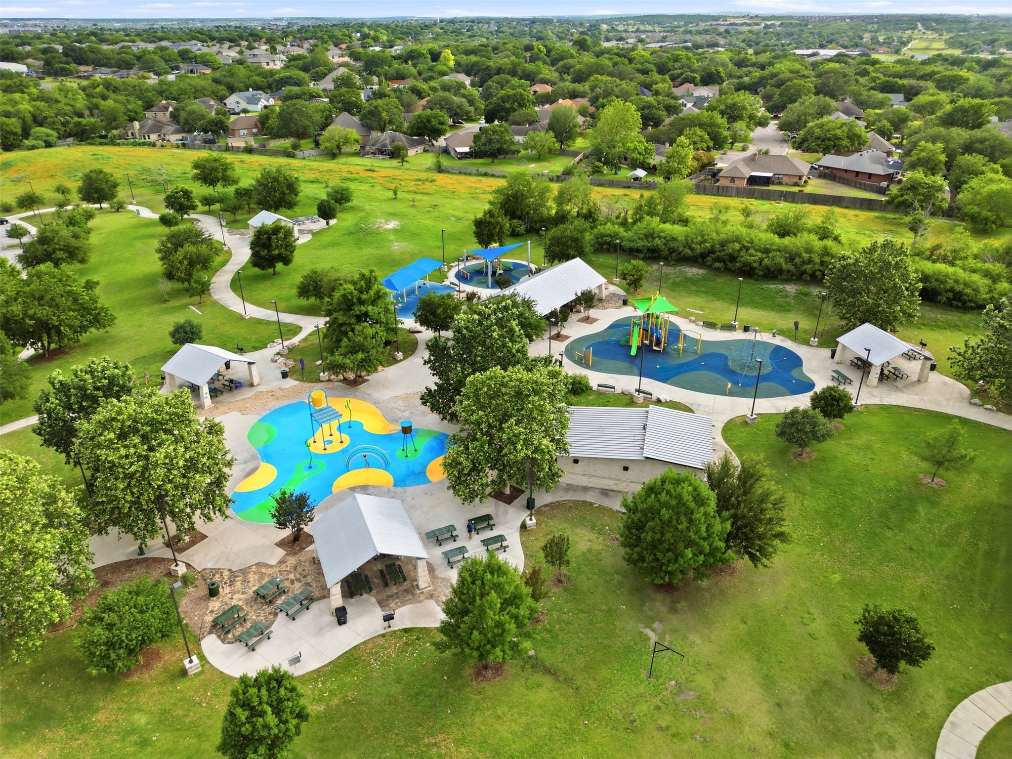 main property photo 37