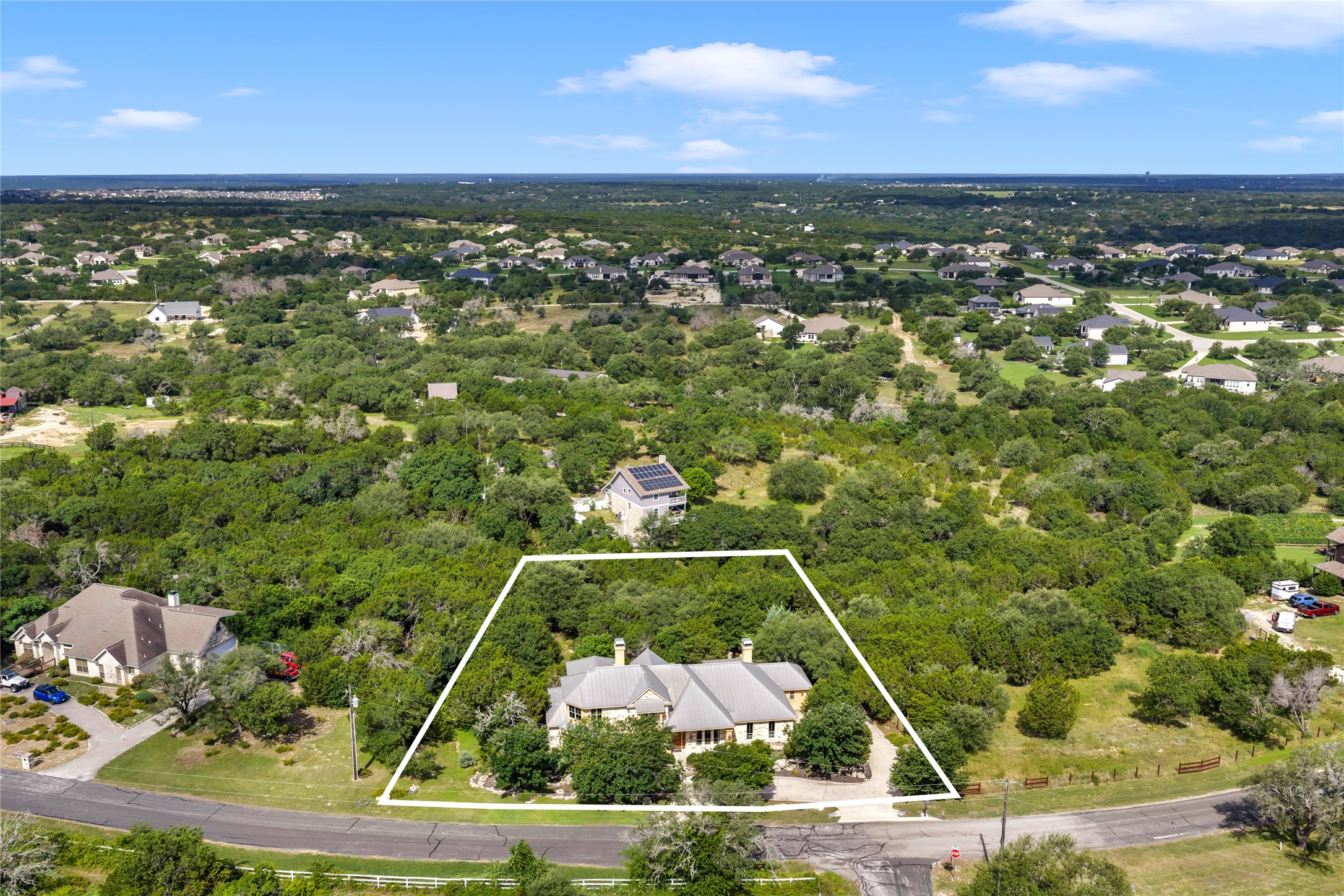 main property photo 6