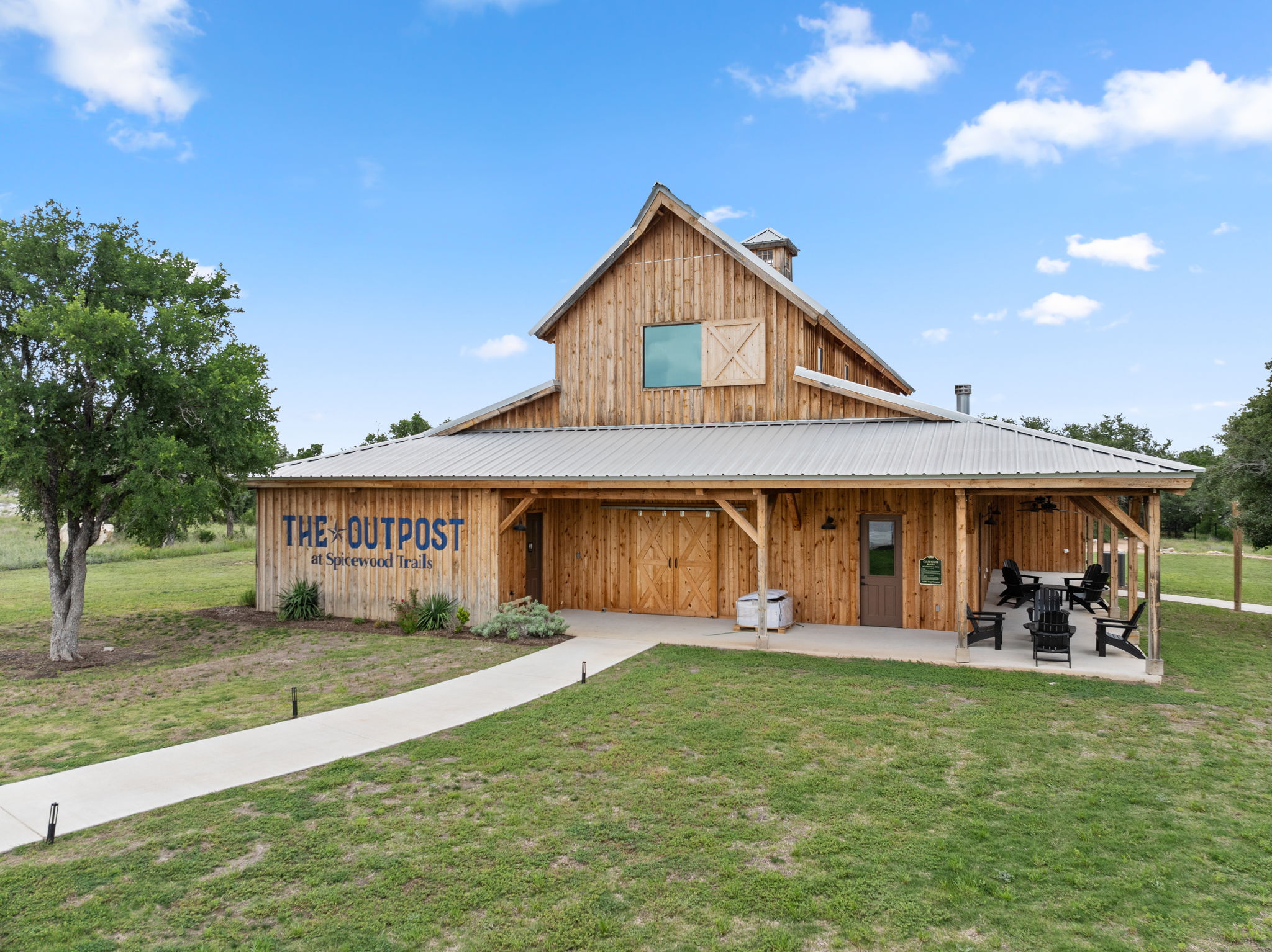 main property photo 31