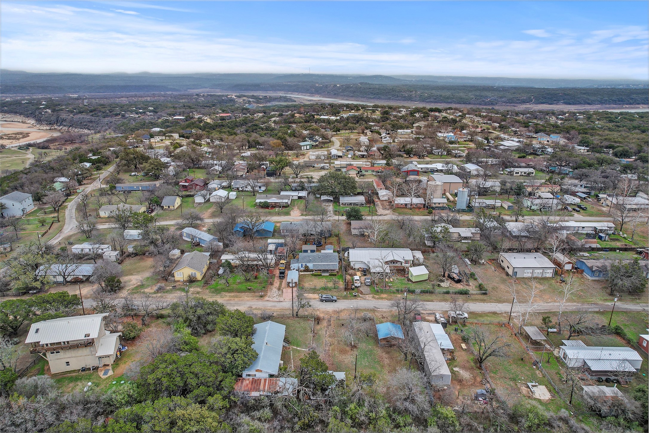 main property photo 10