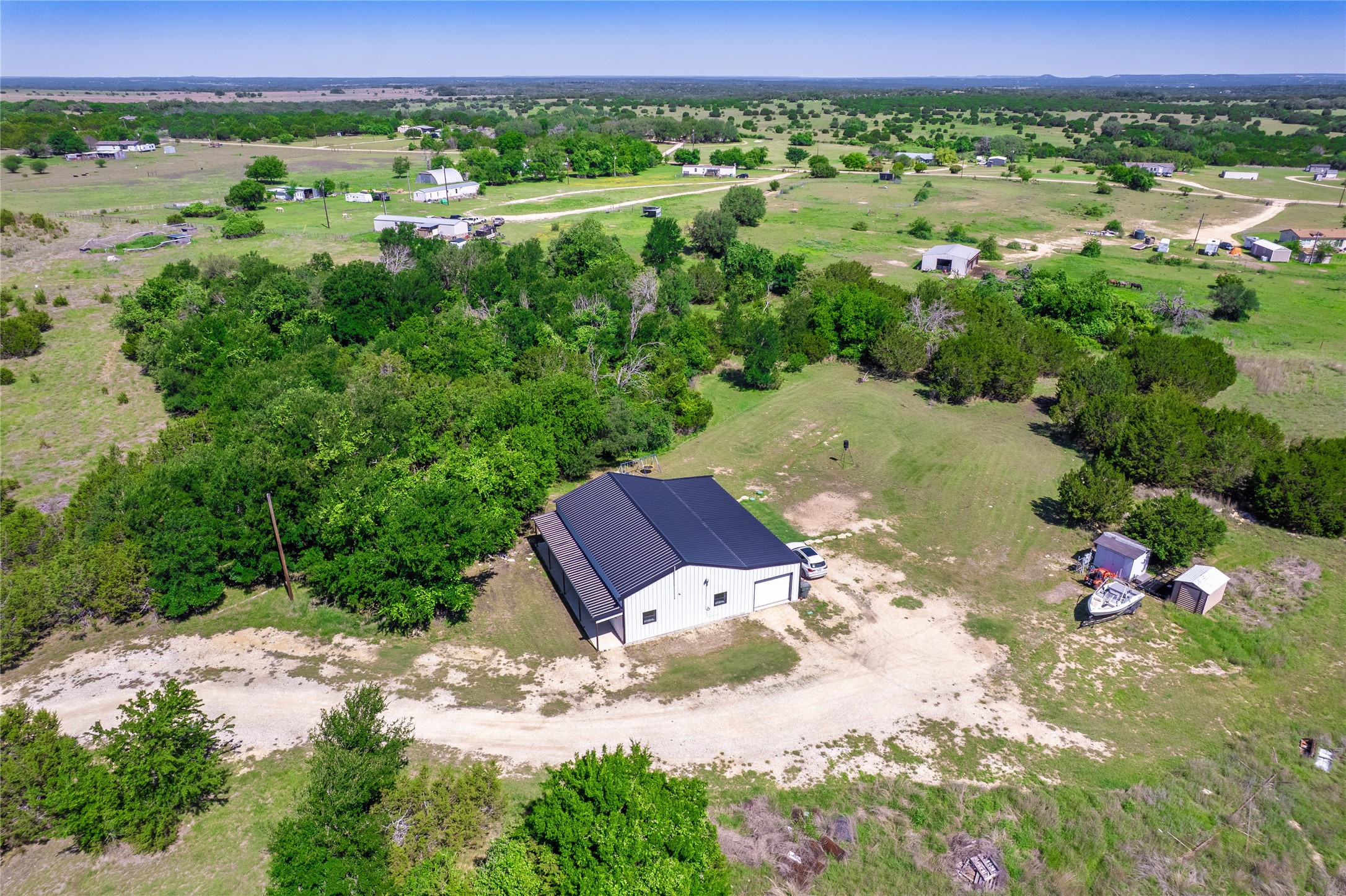 main property photo 34