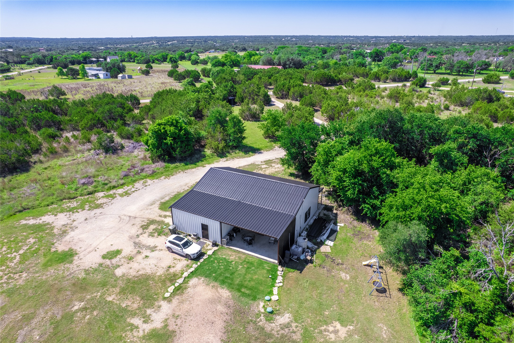 main property photo 36