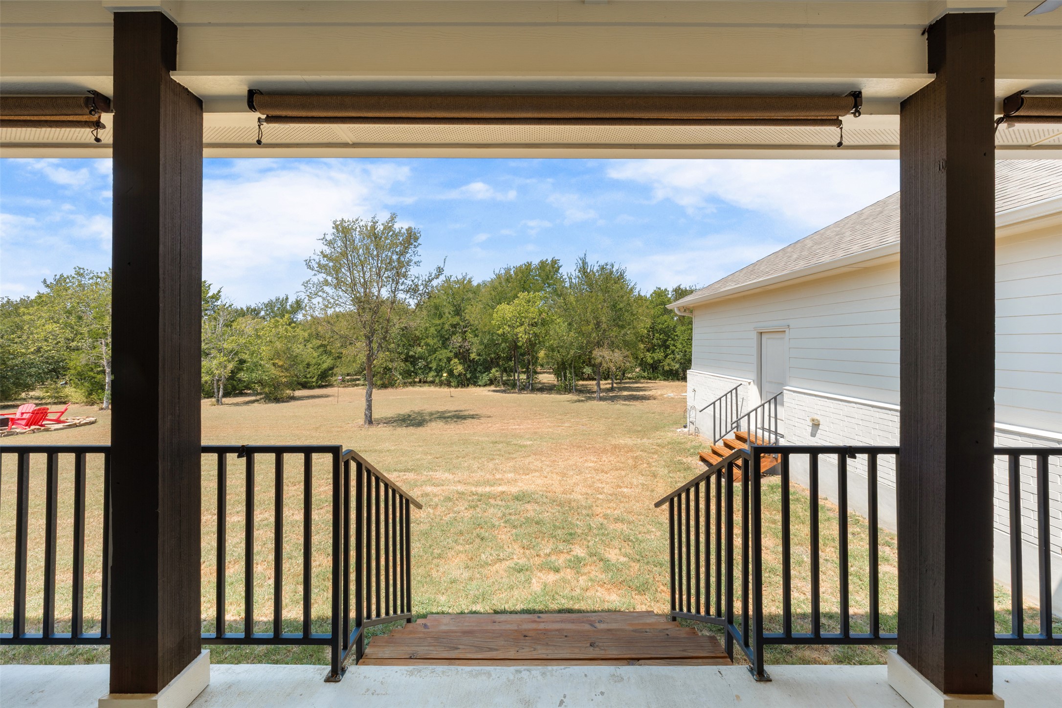 main property photo 22