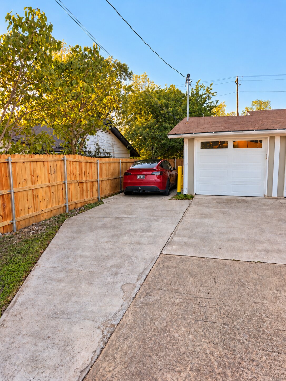 main property photo 18