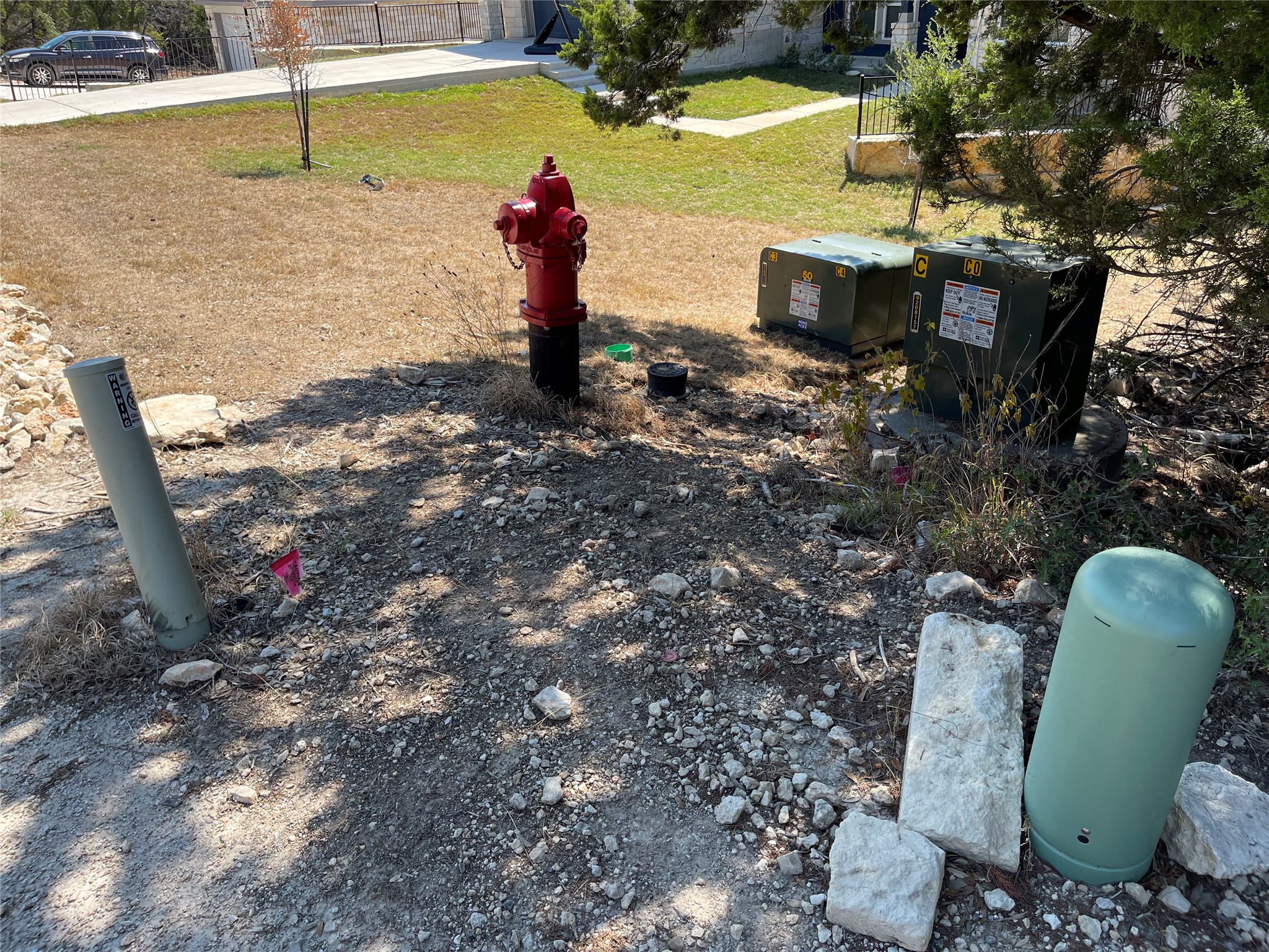 main property photo 10