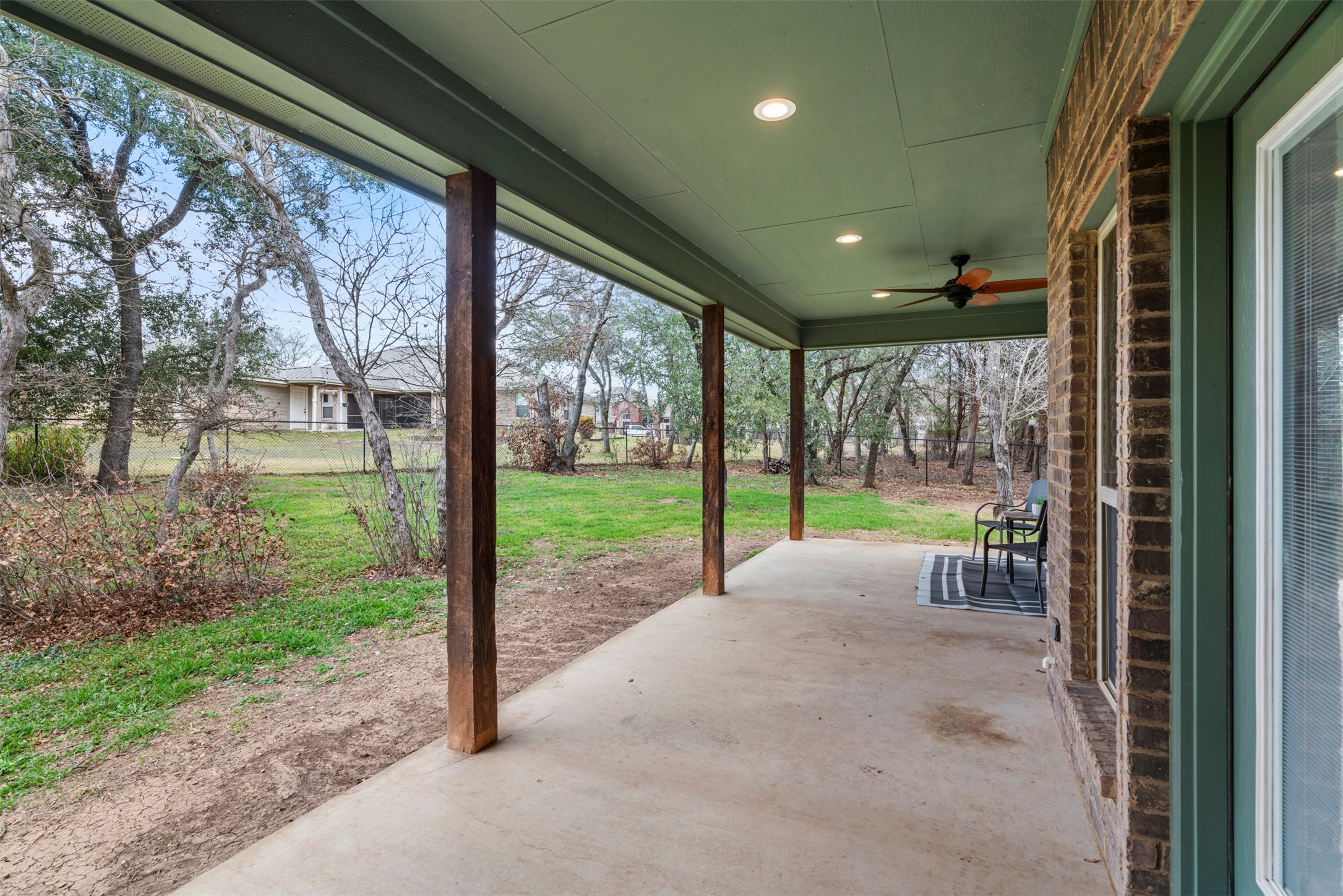 main property photo 35