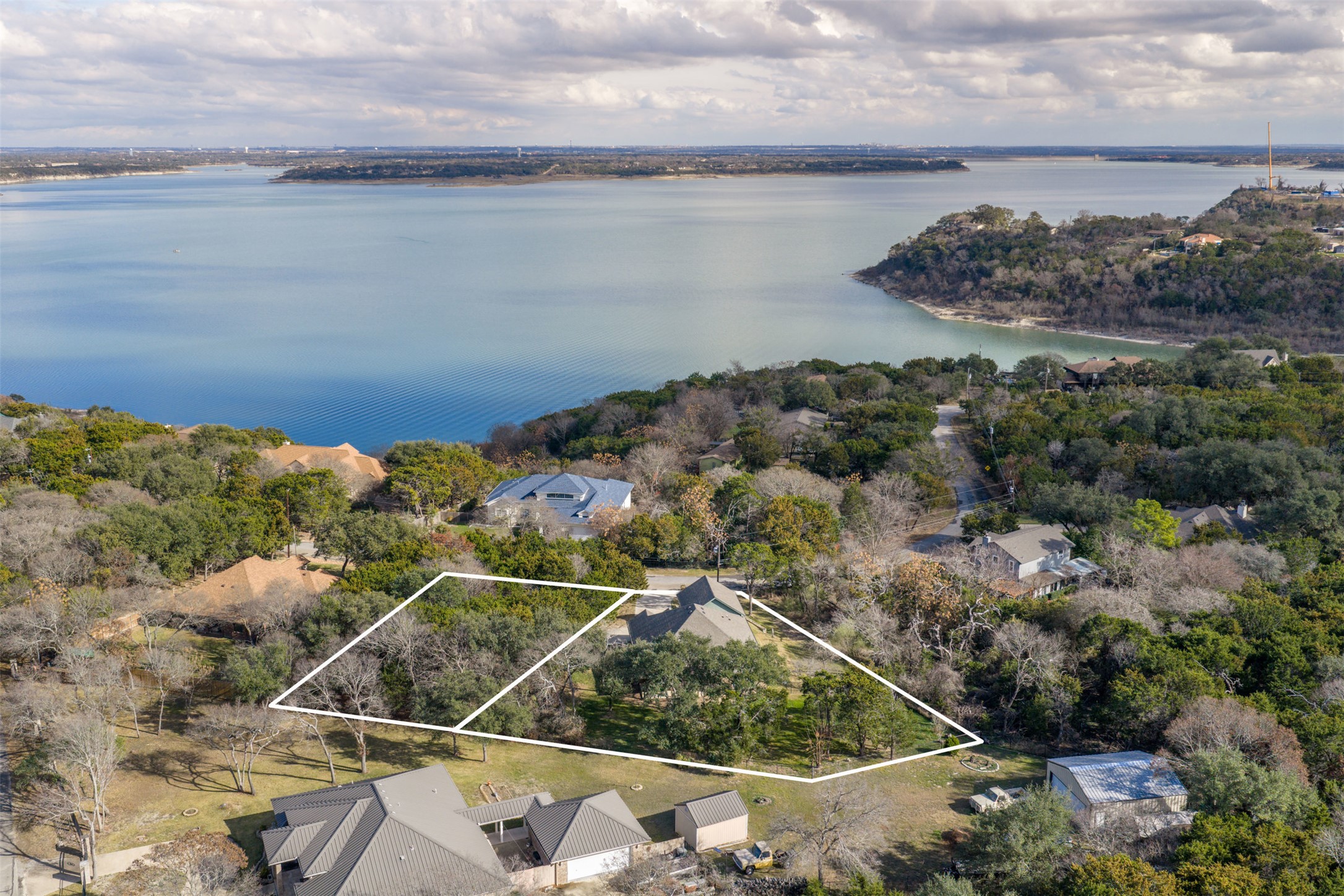 main property photo 37