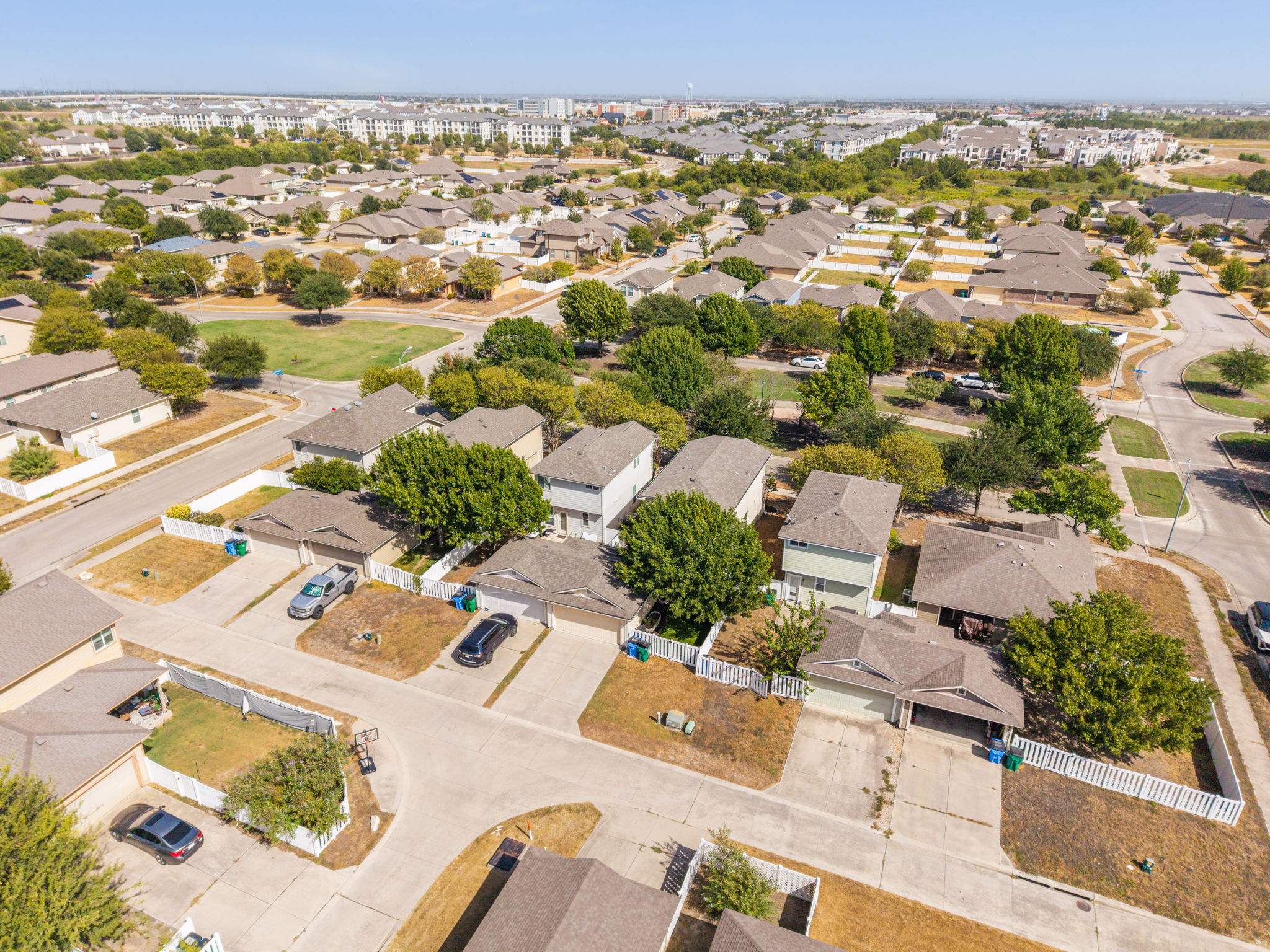 main property photo 32