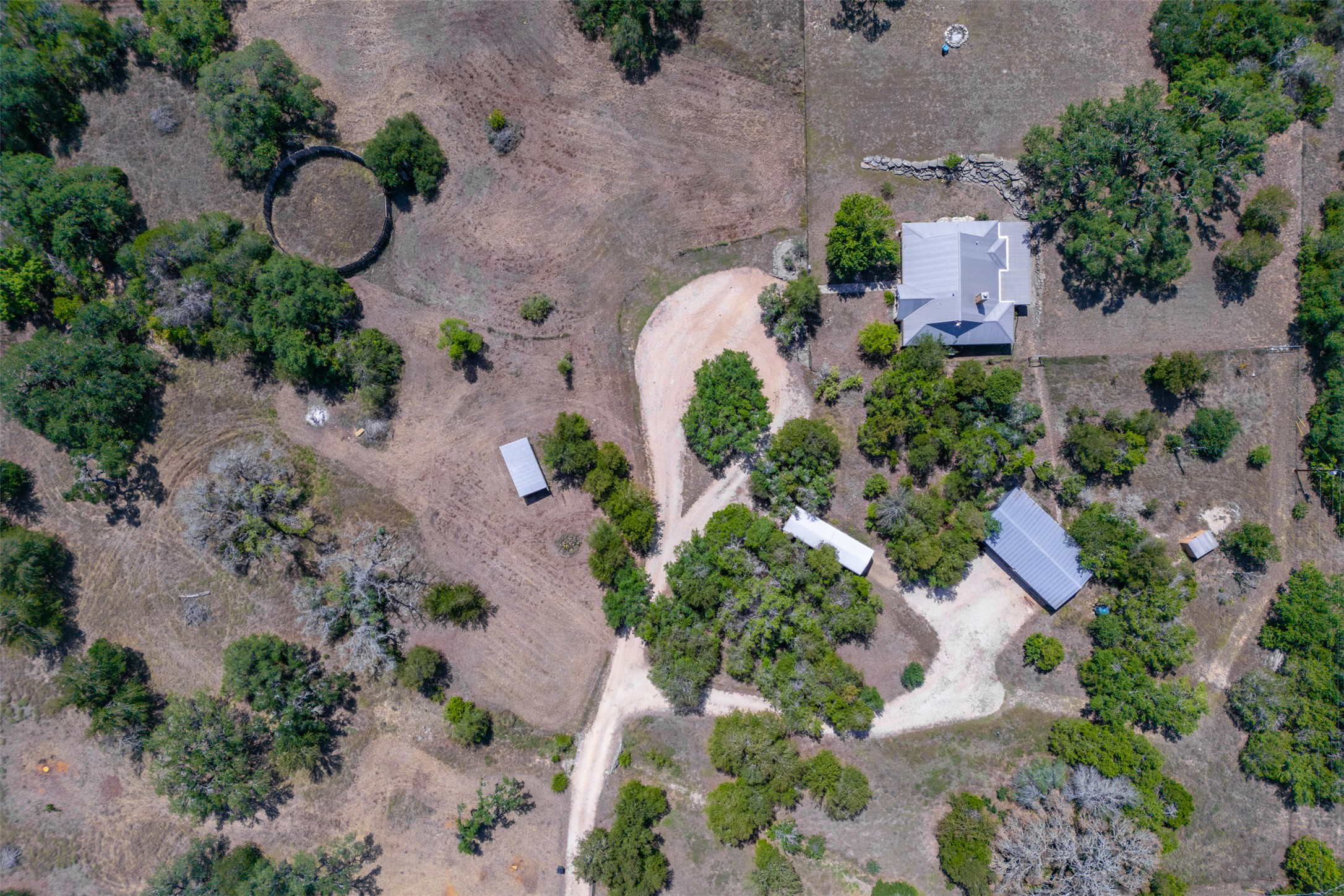 main property photo 35