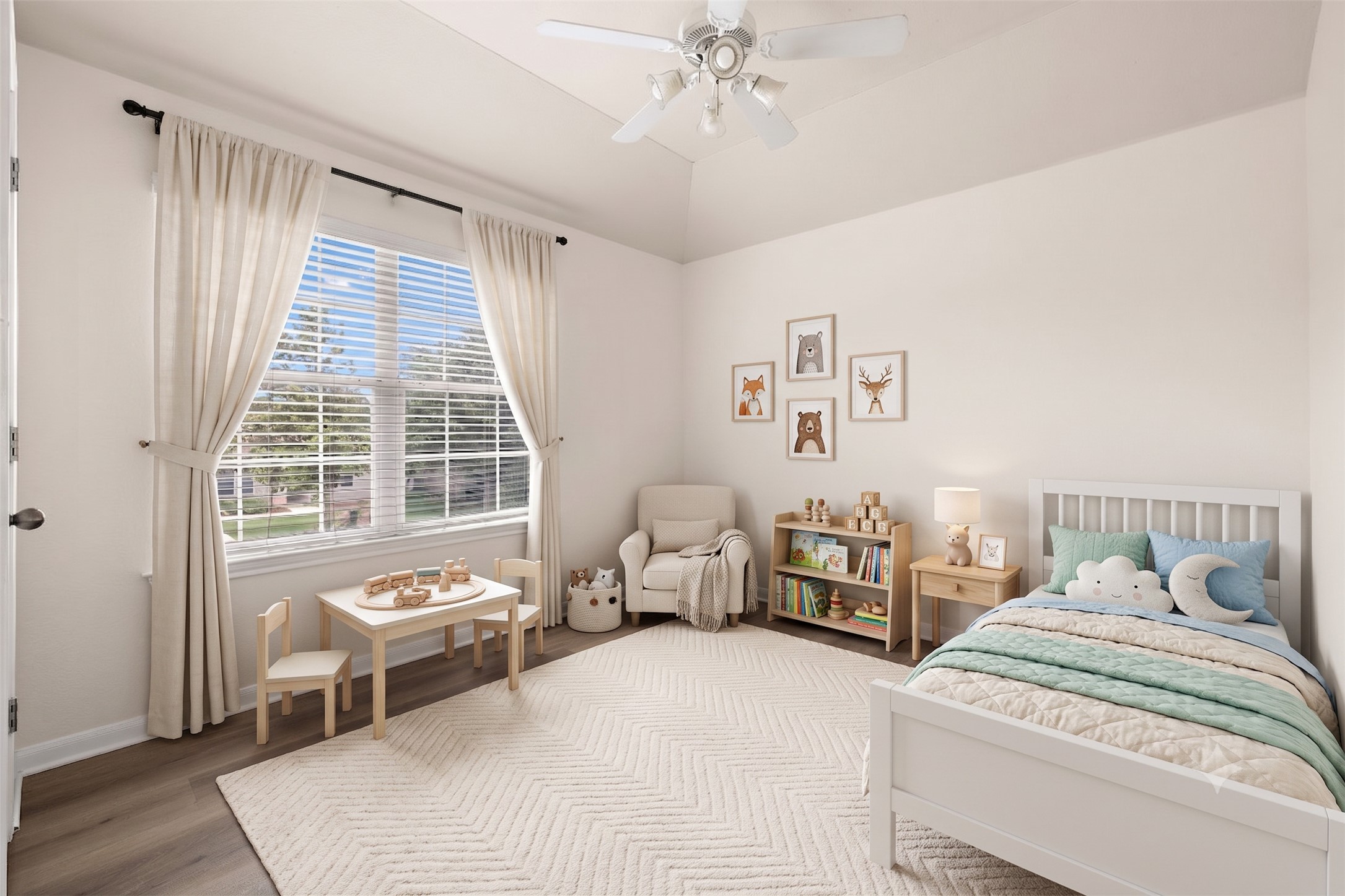 main property photo 6