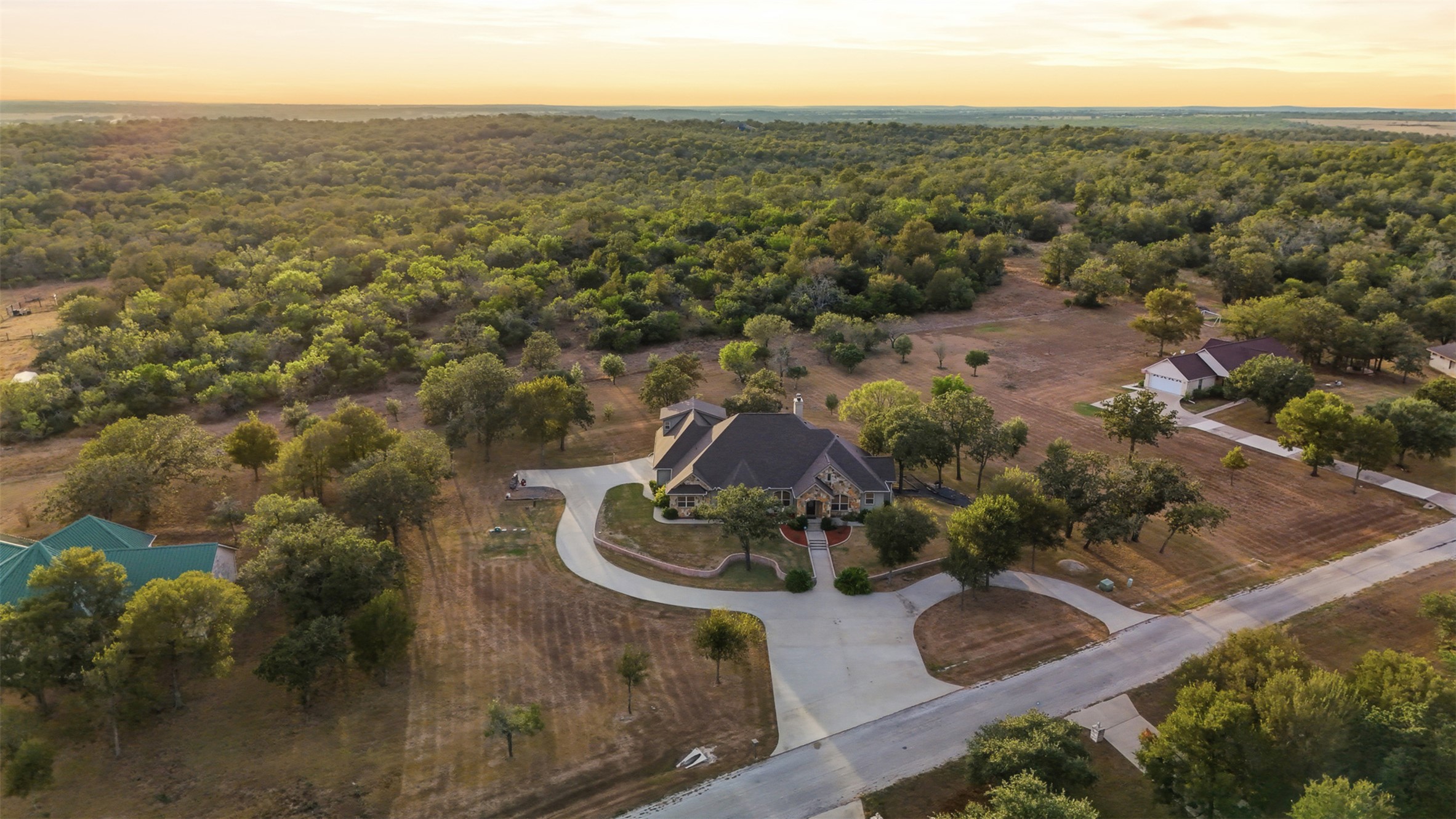 main property photo 21