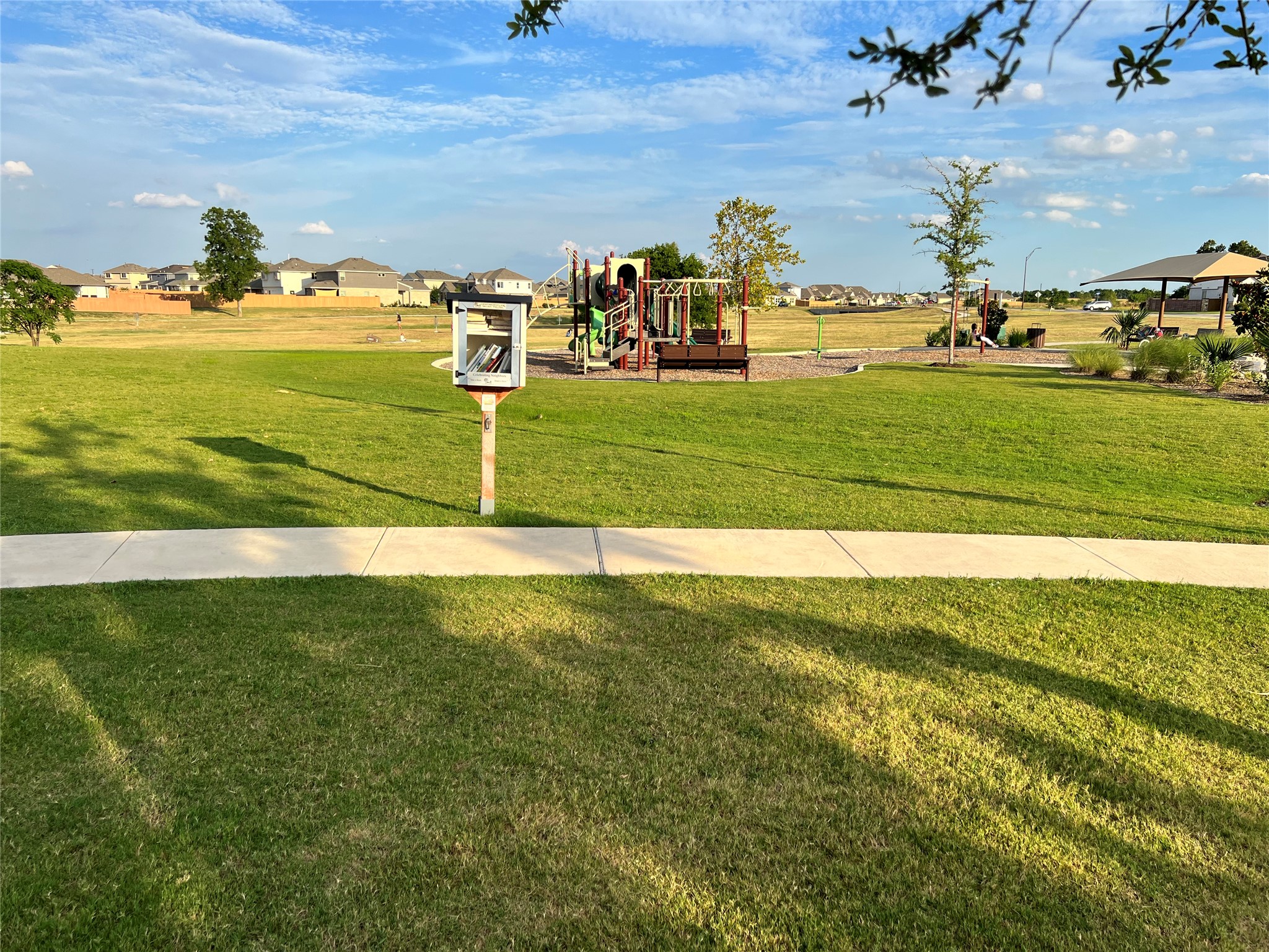 main property photo 34