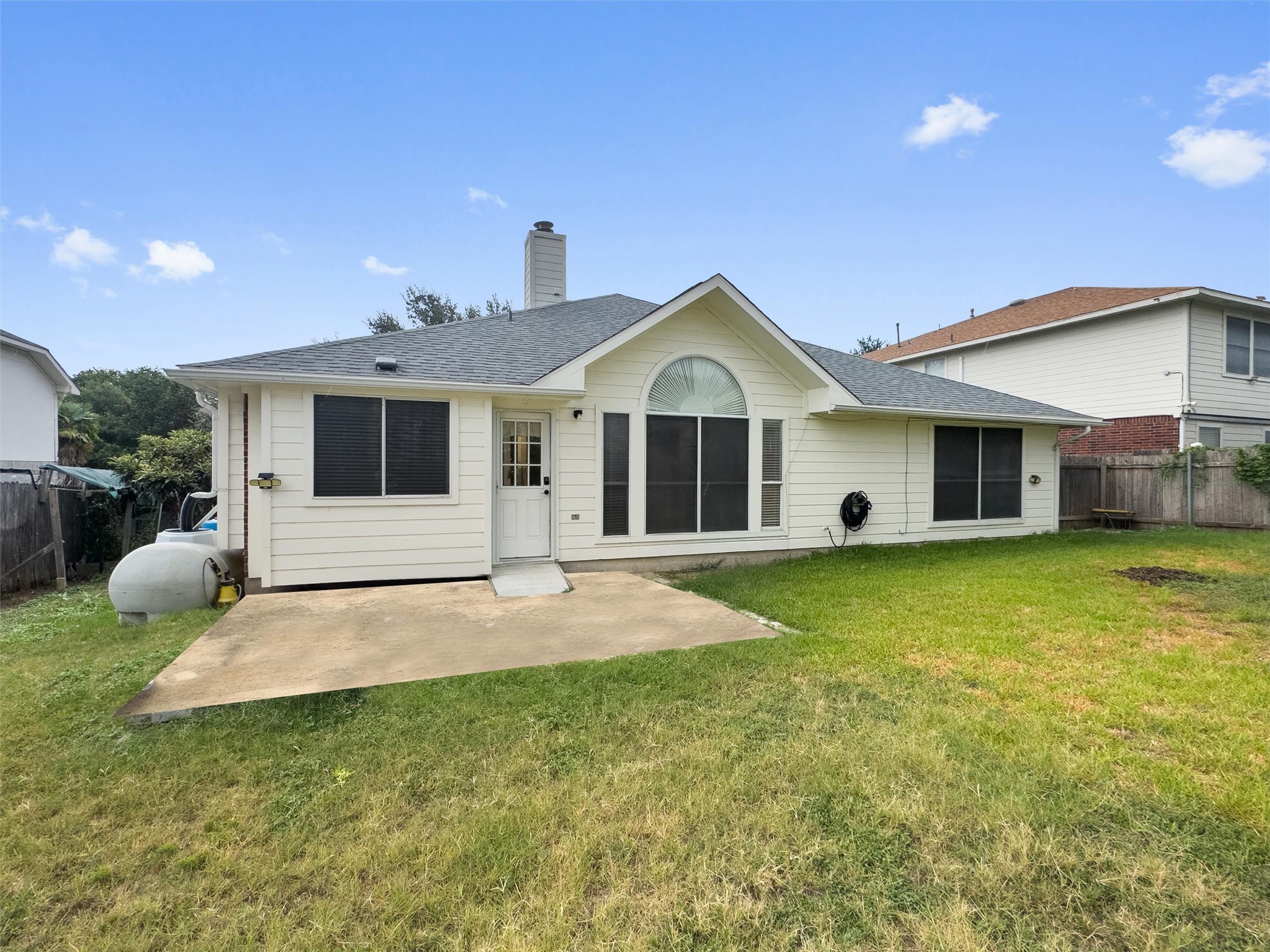 main property photo 36