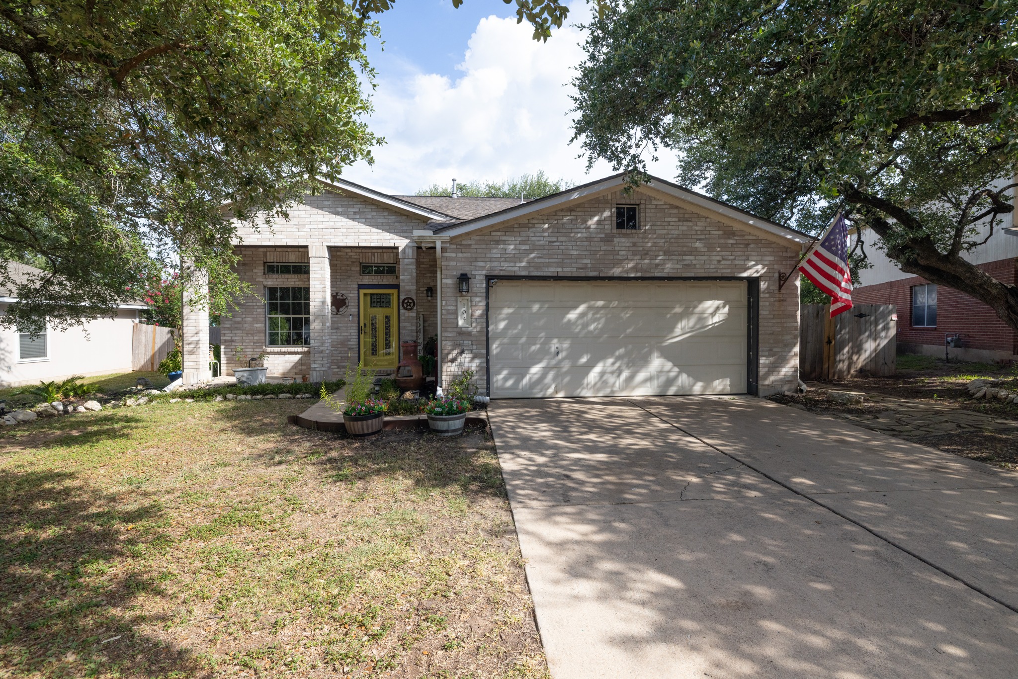 main property photo 7