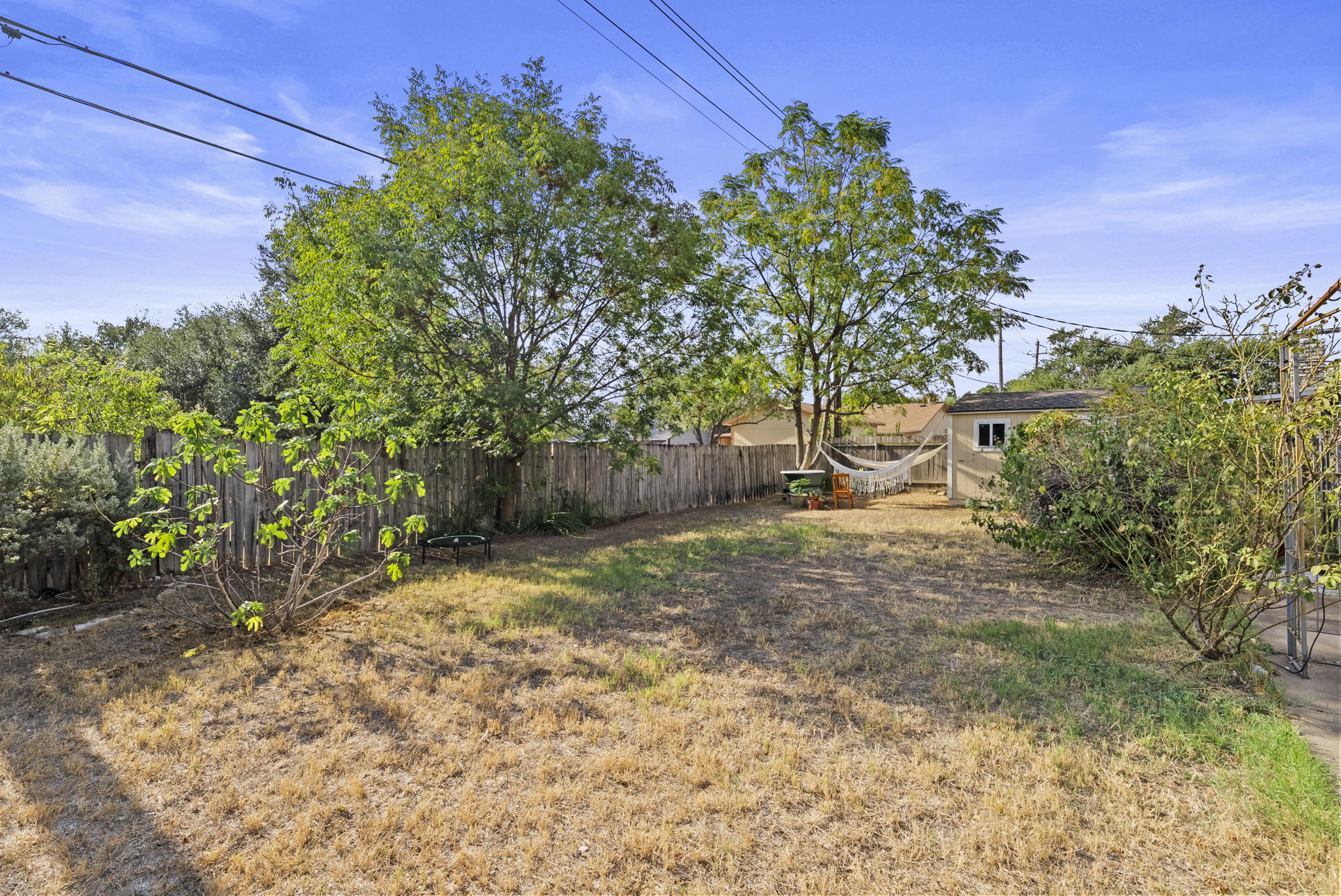 main property photo 37