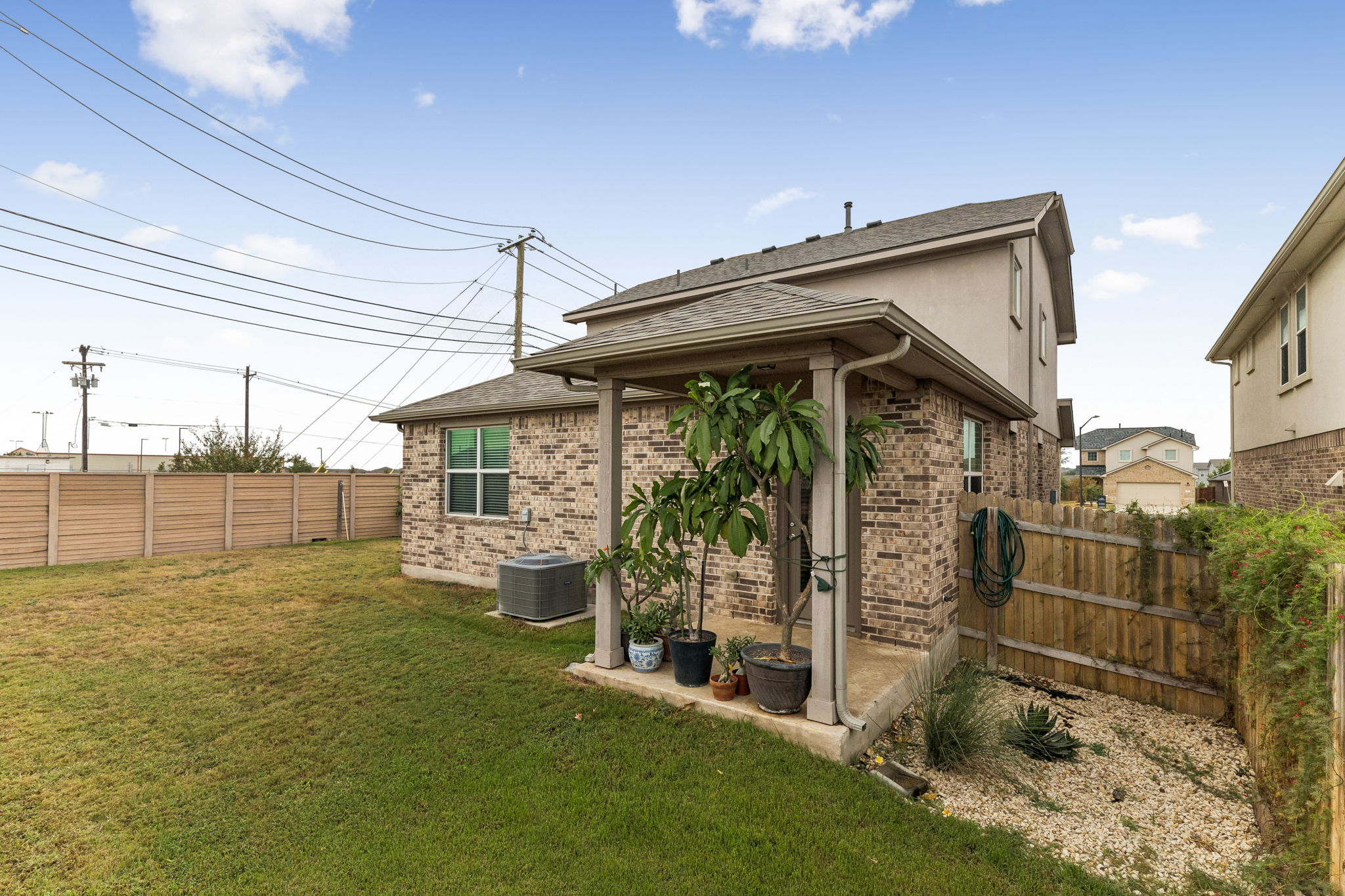 main property photo 26