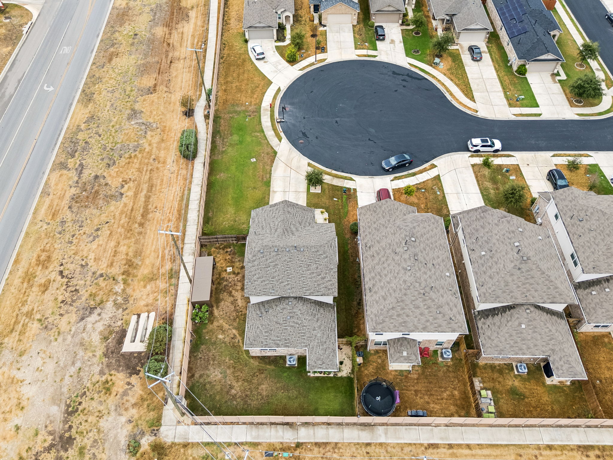 main property photo 29