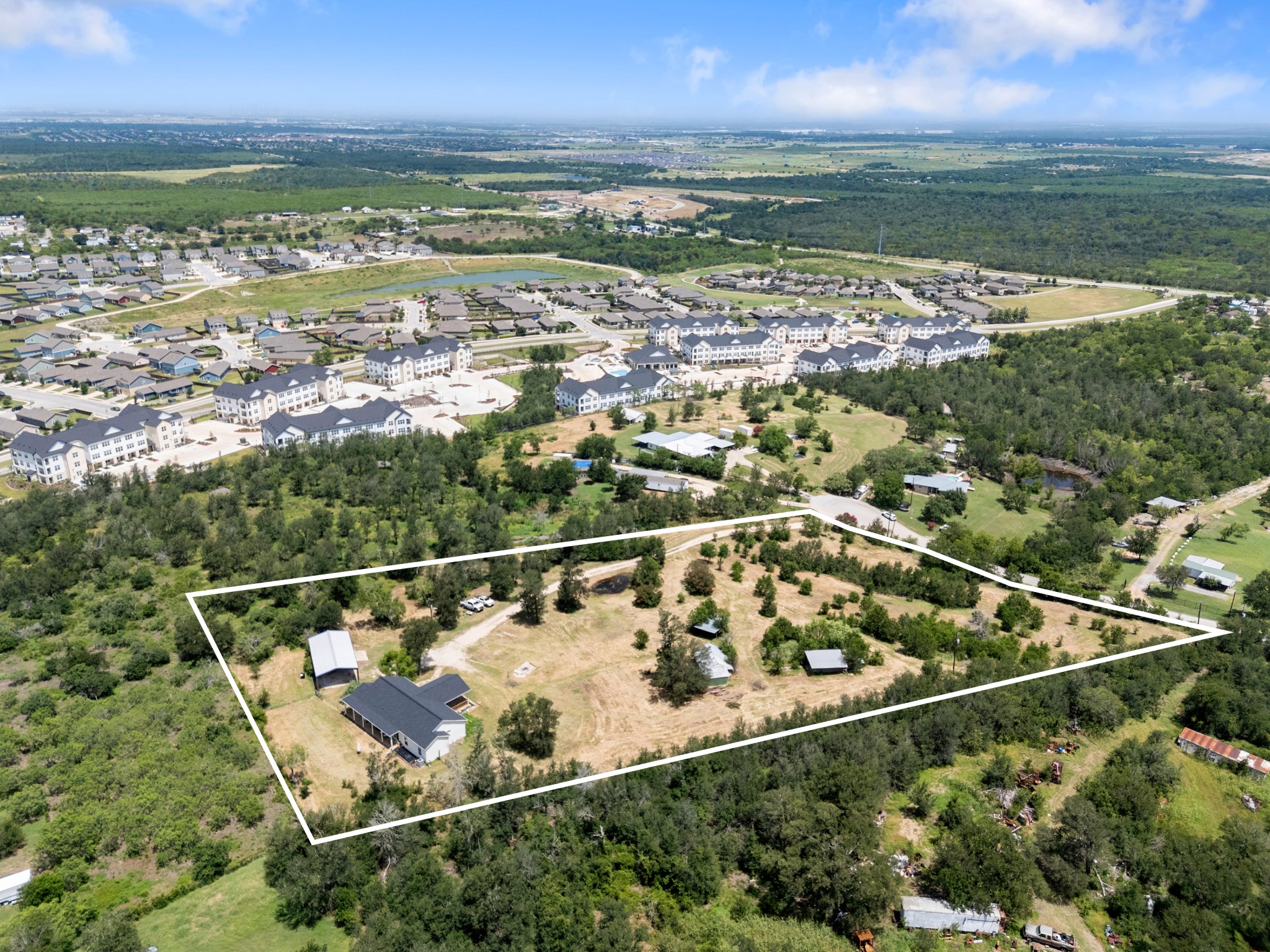 main property photo 4
