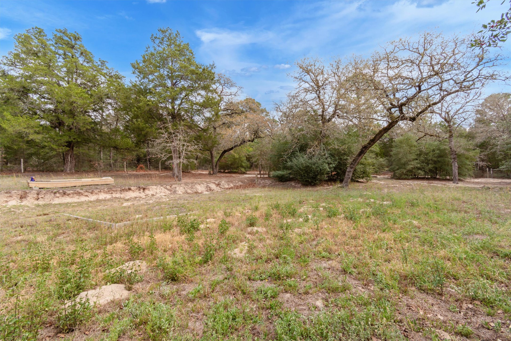 main property photo 19