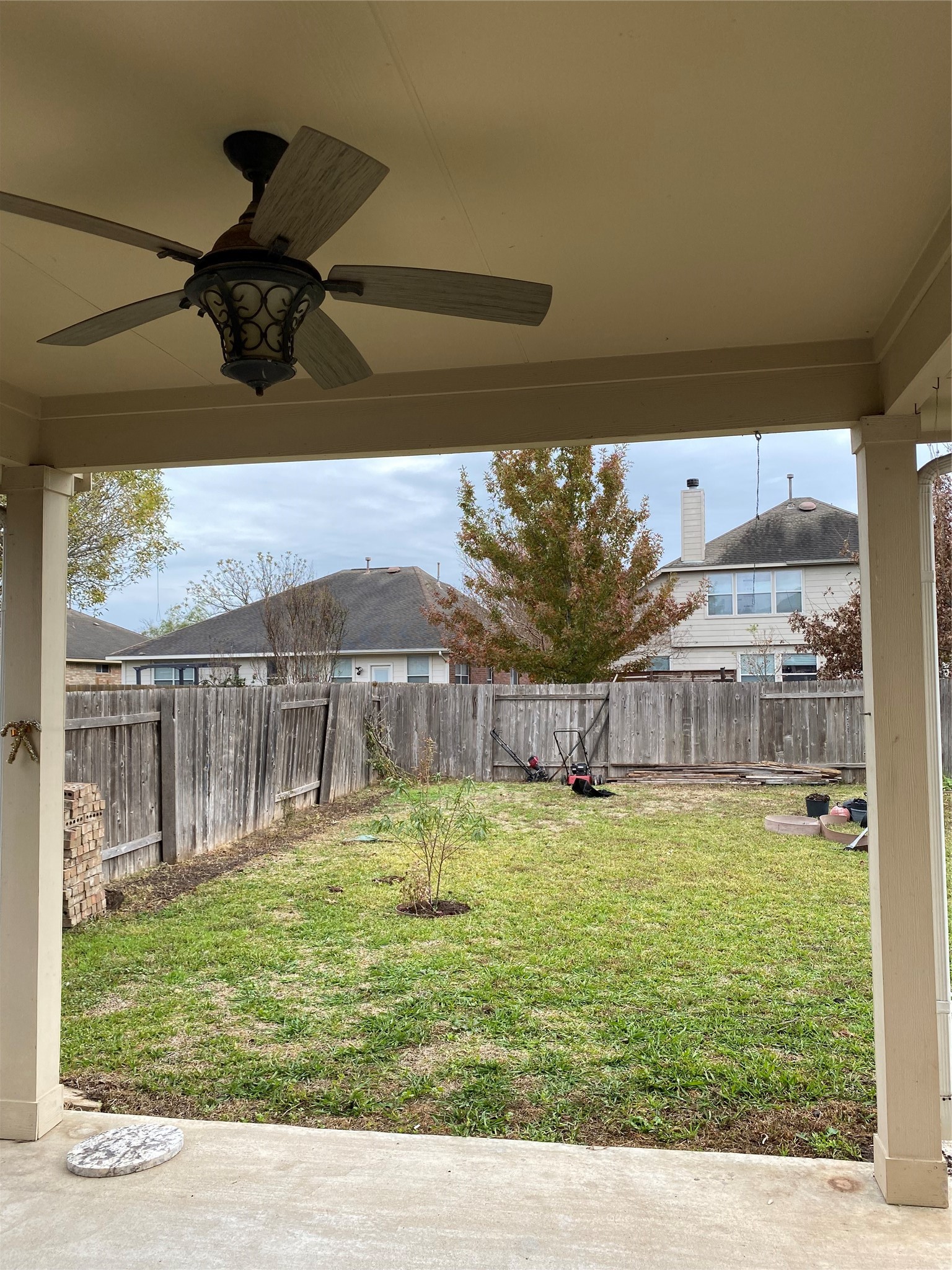 main property photo 22