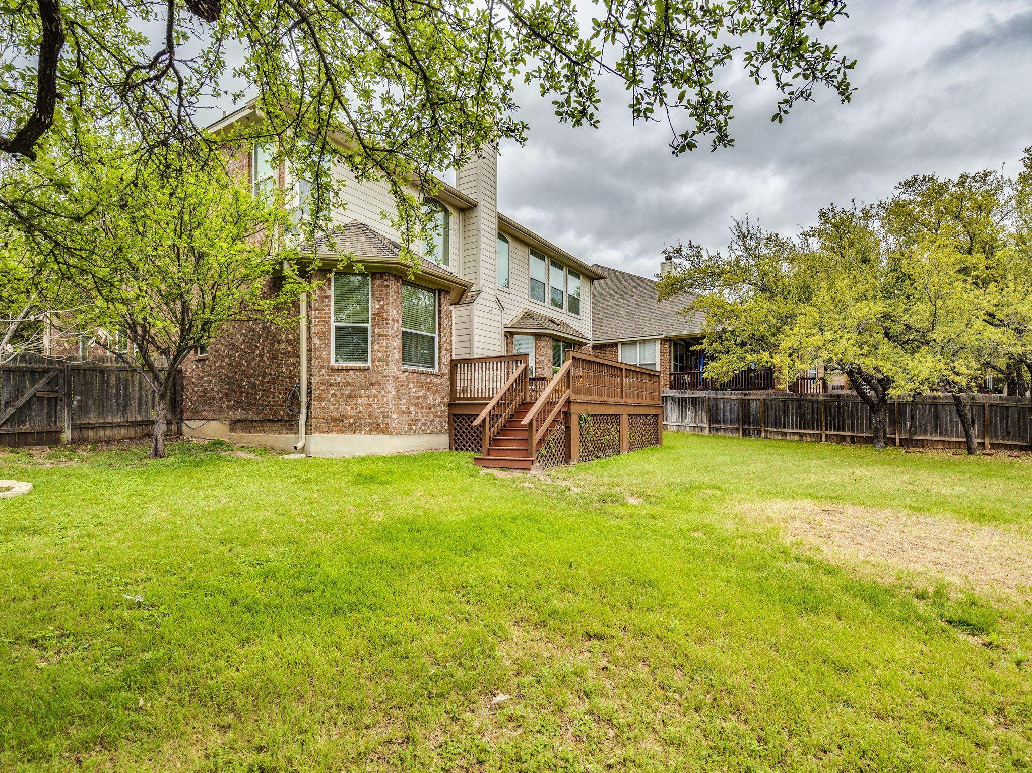 main property photo 37