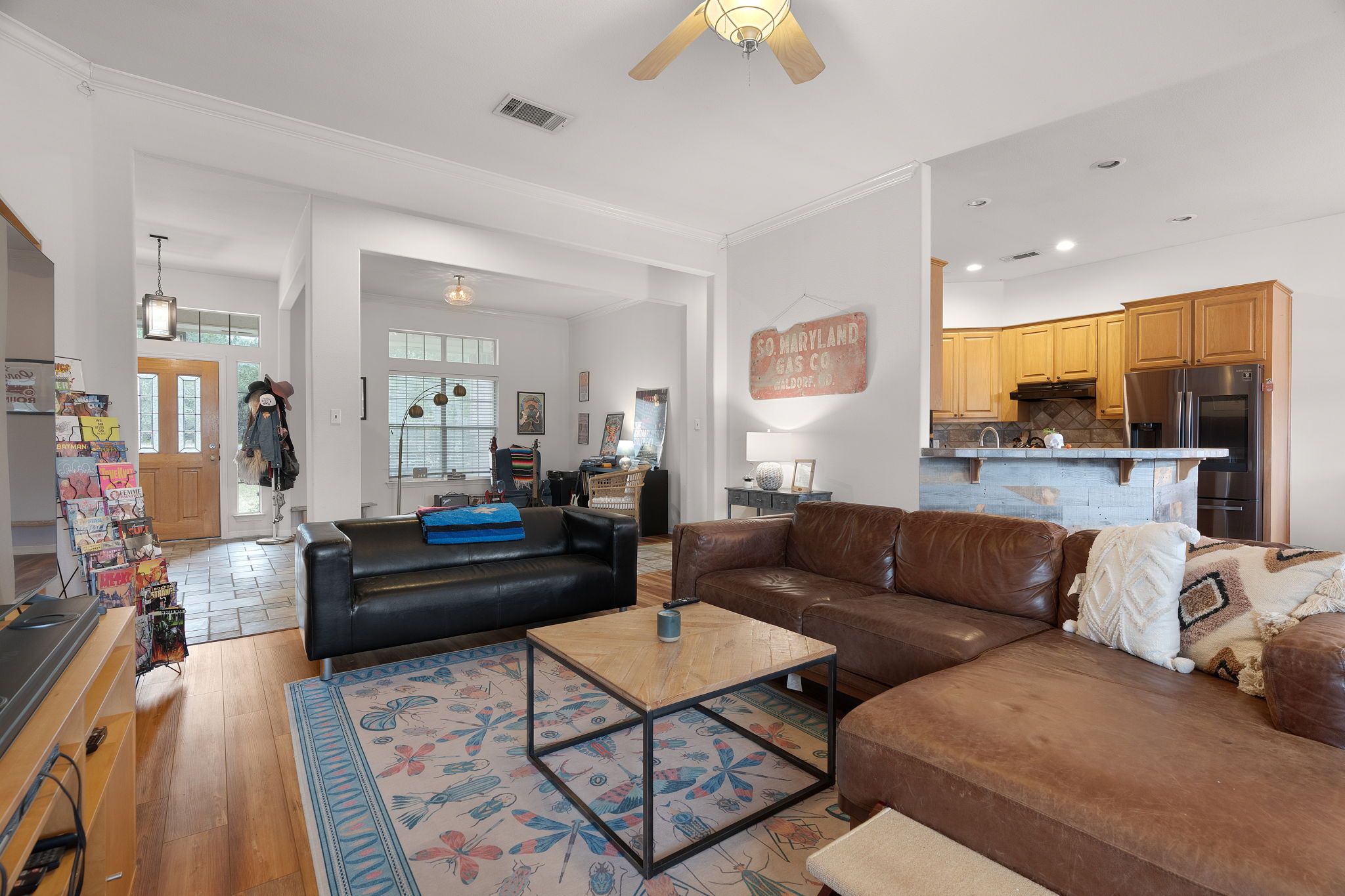main property photo 10