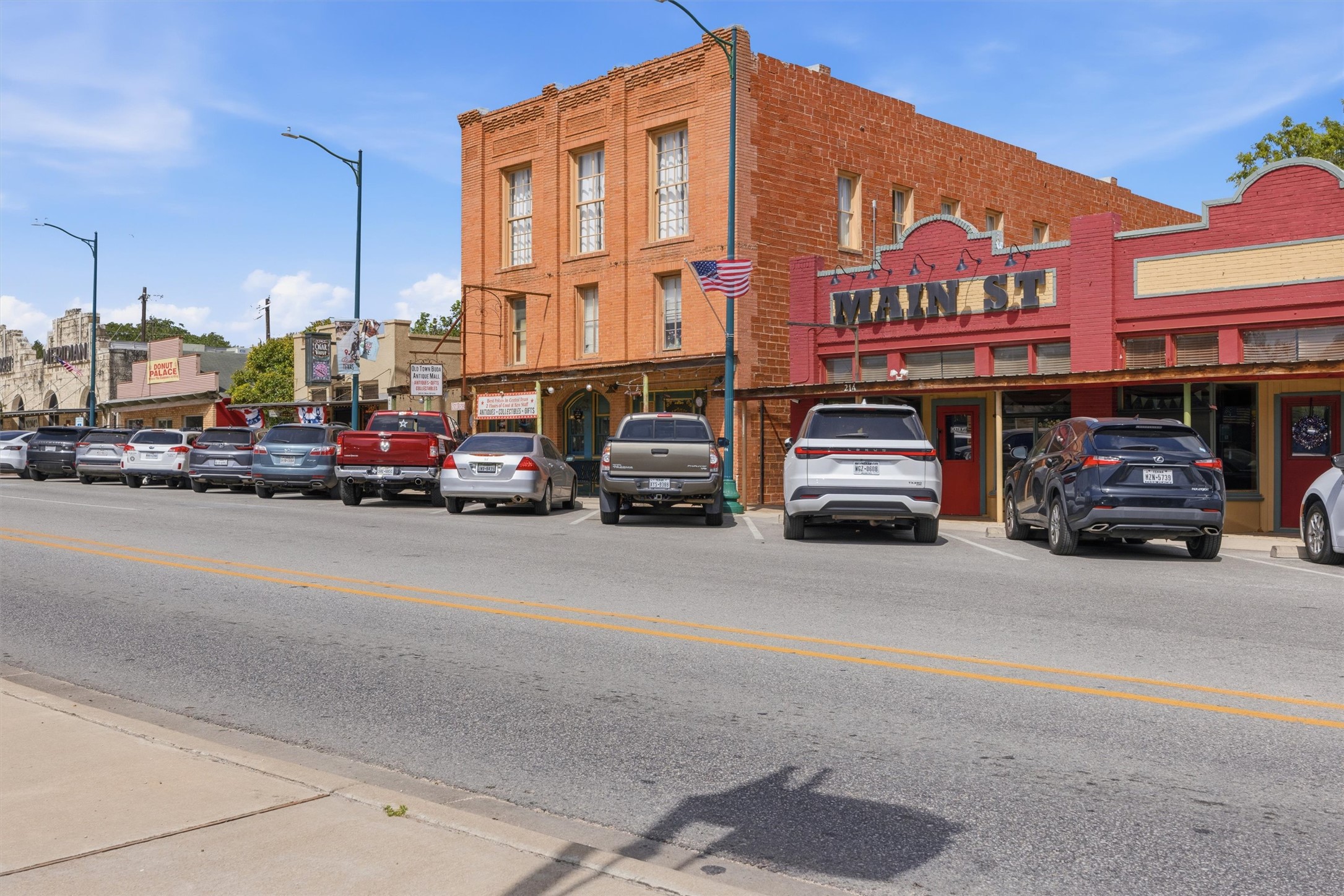main property photo 35