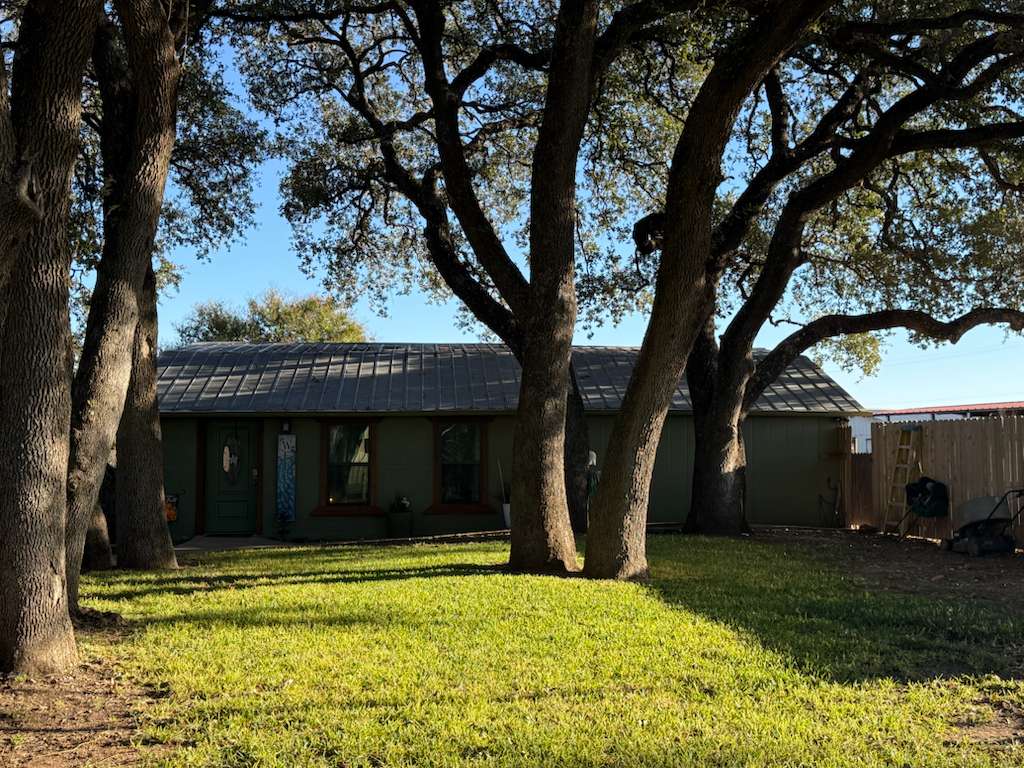 main property photo 22