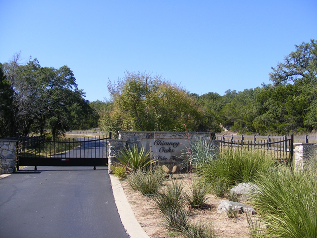 main property photo 25
