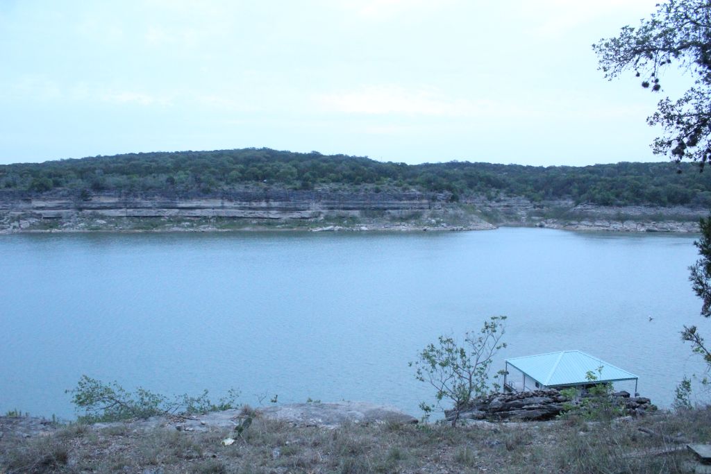 main property photo 6