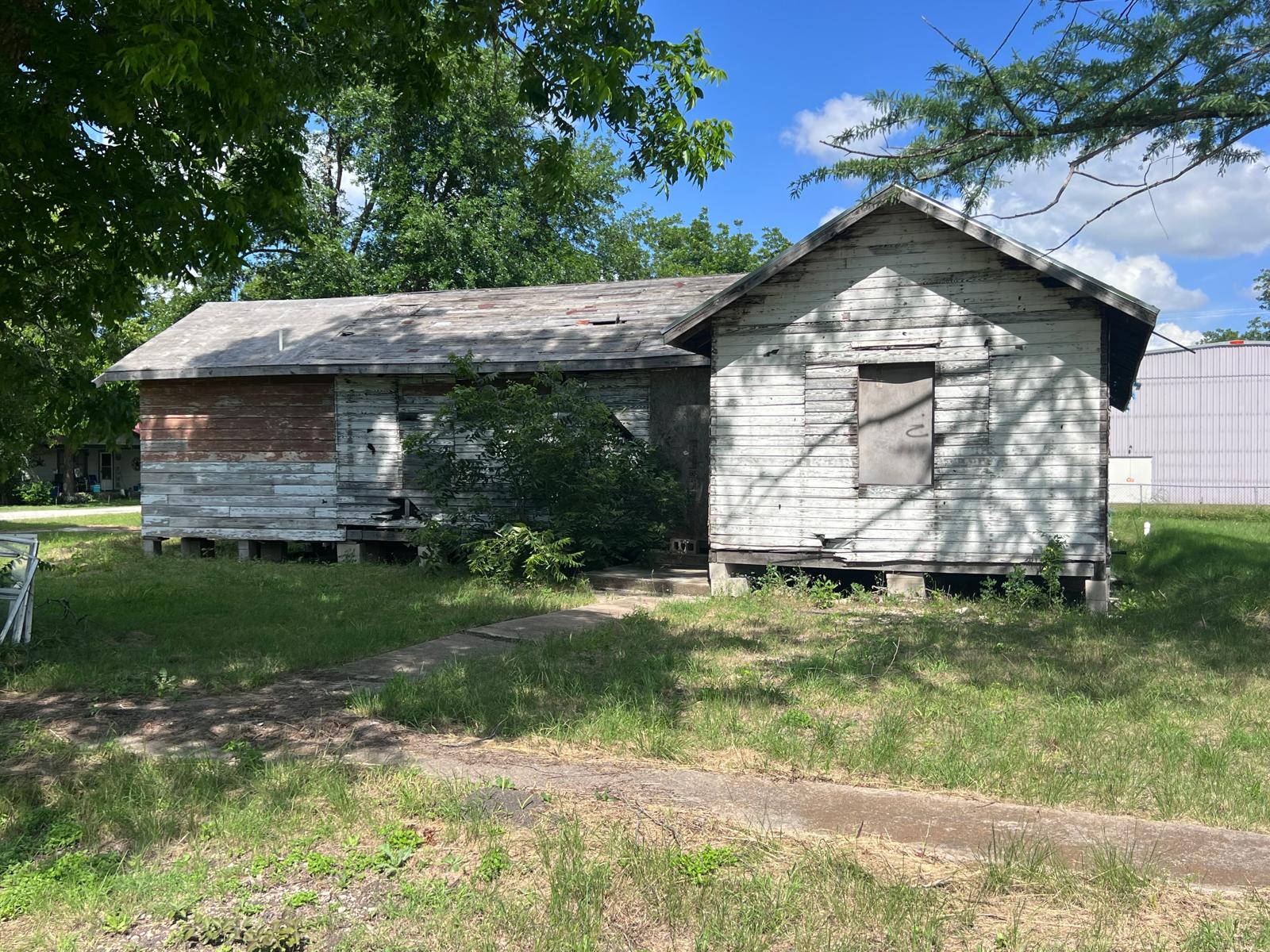 main property photo 5