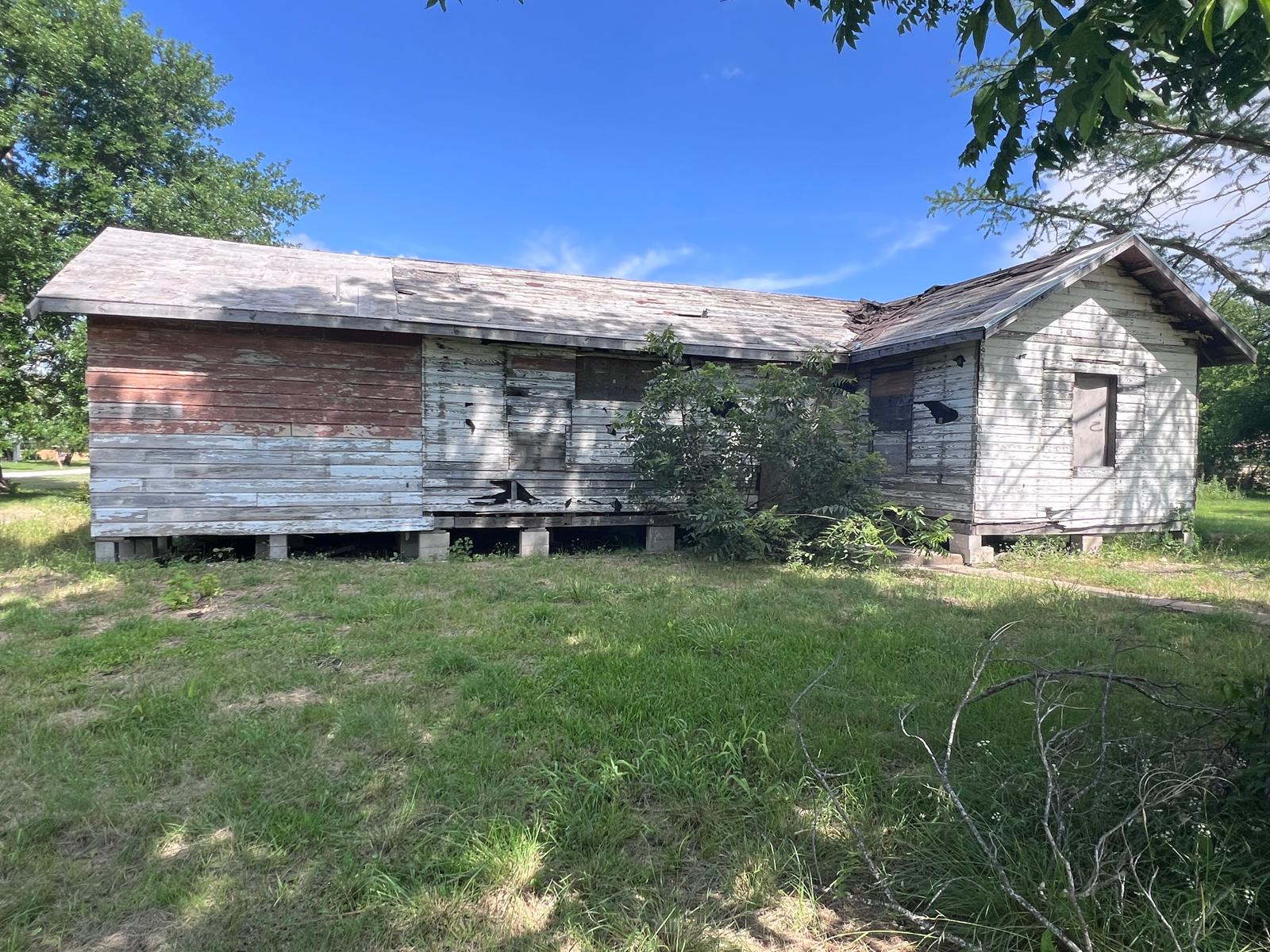 main property photo 6