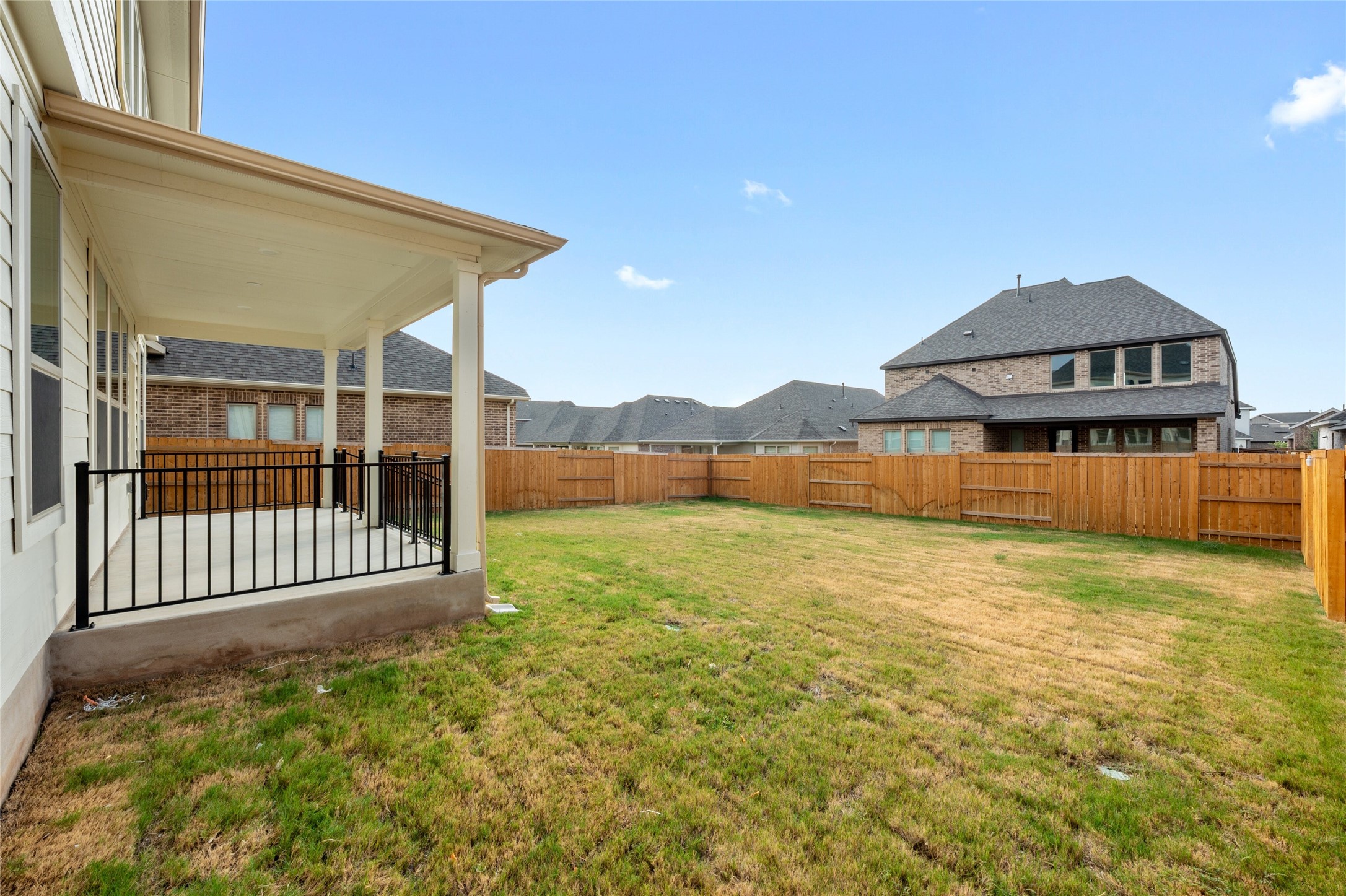 main property photo 31