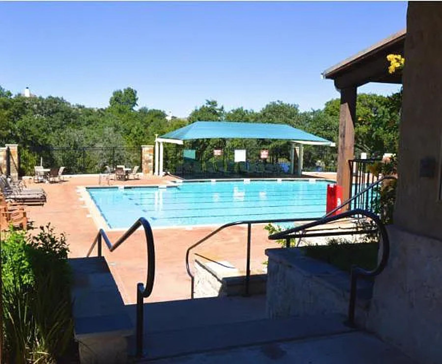 main property photo 39