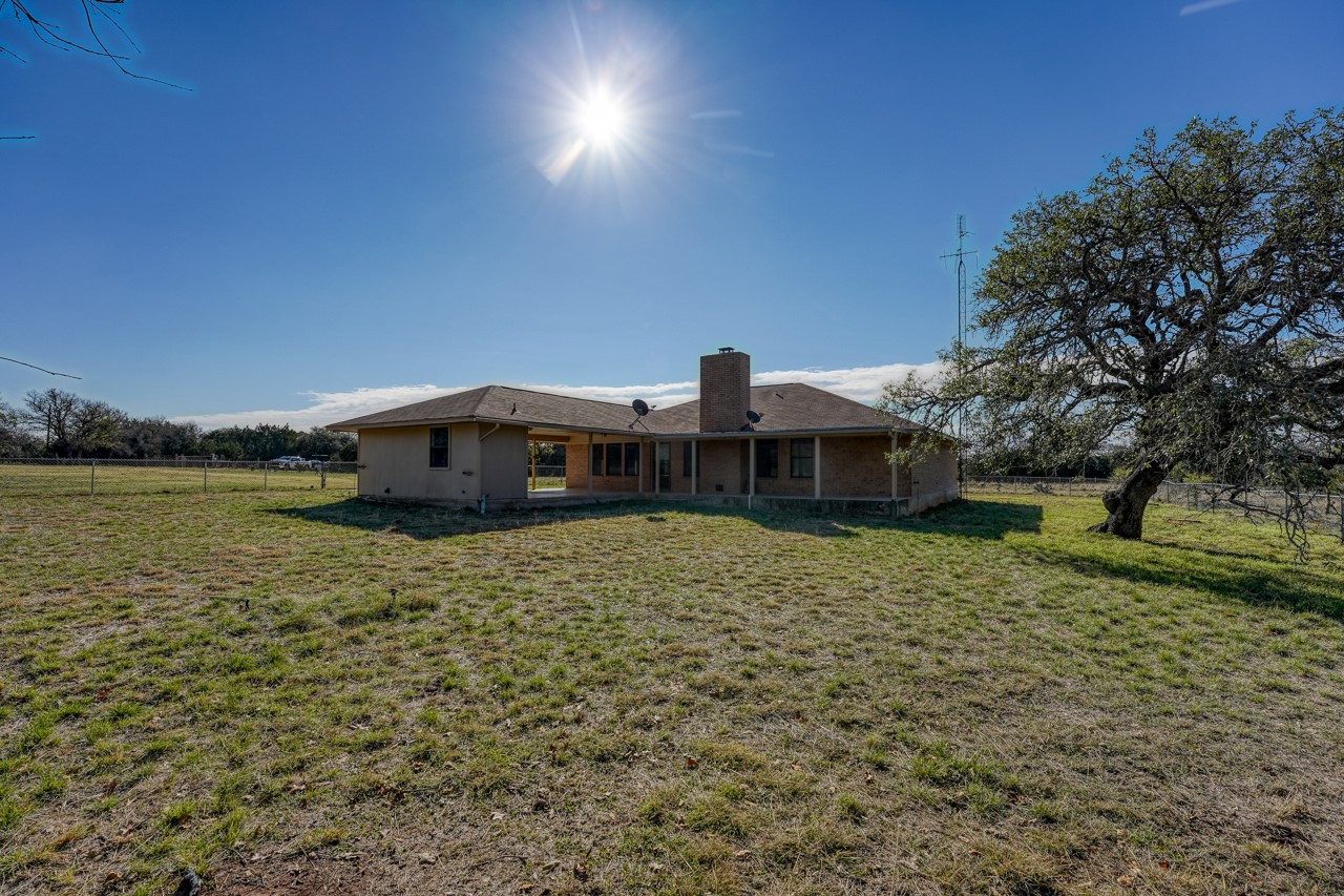 main property photo 7