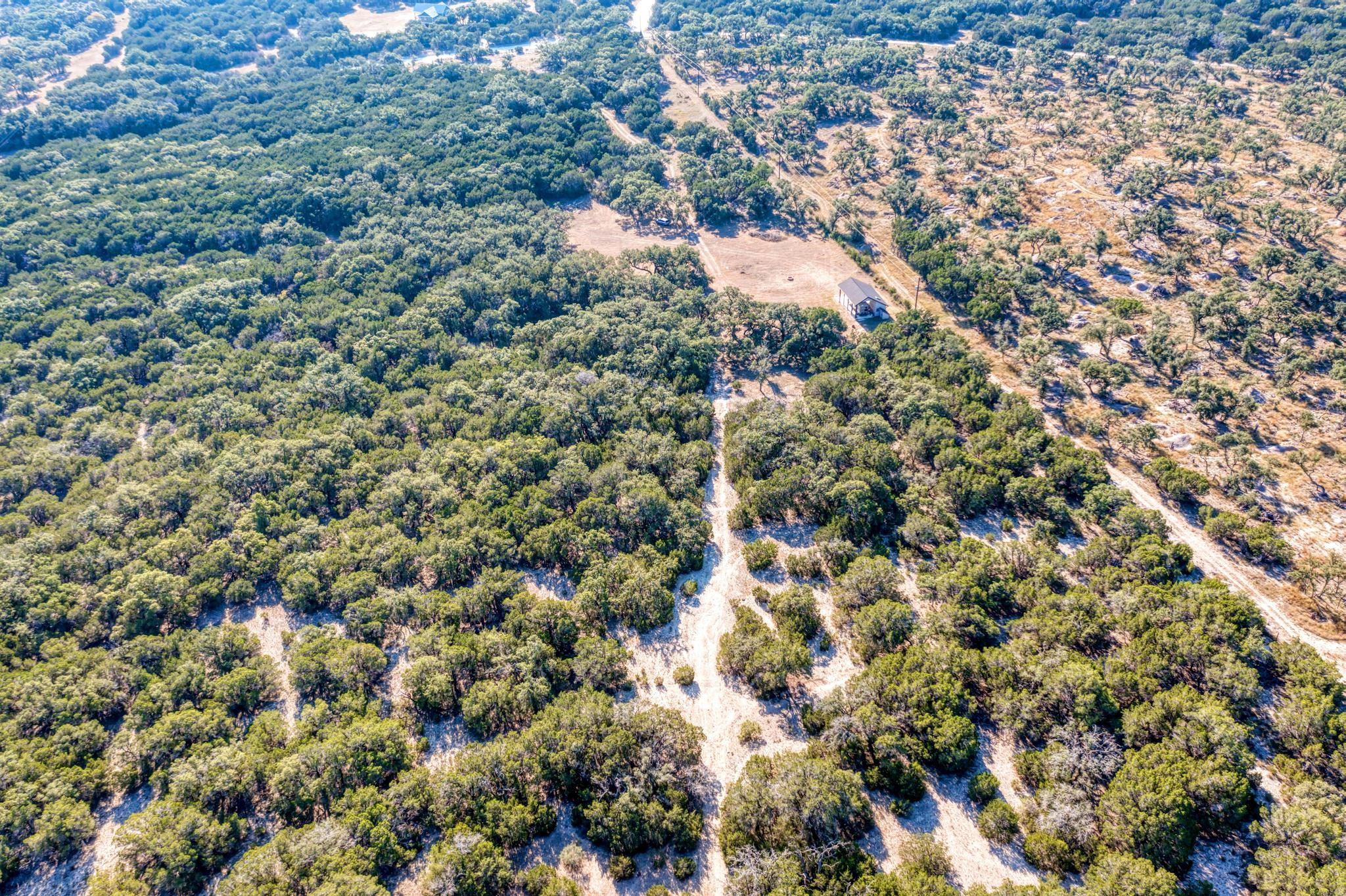 main property photo 25