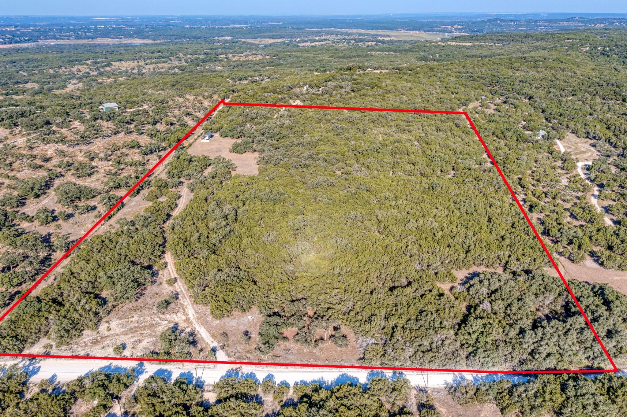 main property photo 4