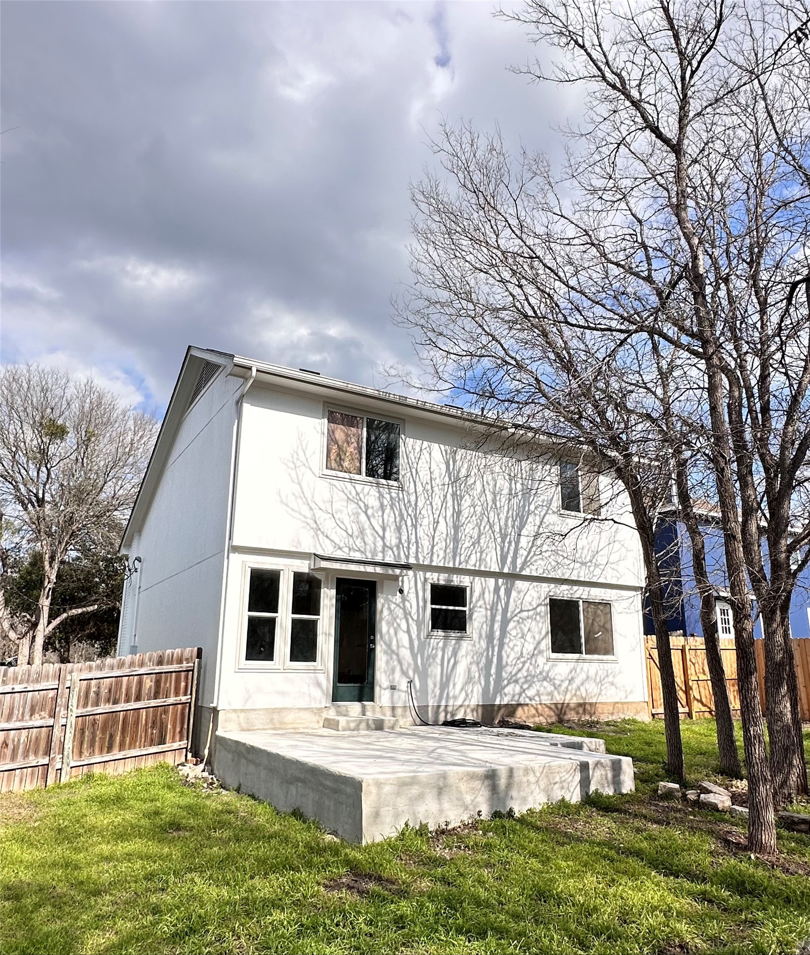 main property photo 16