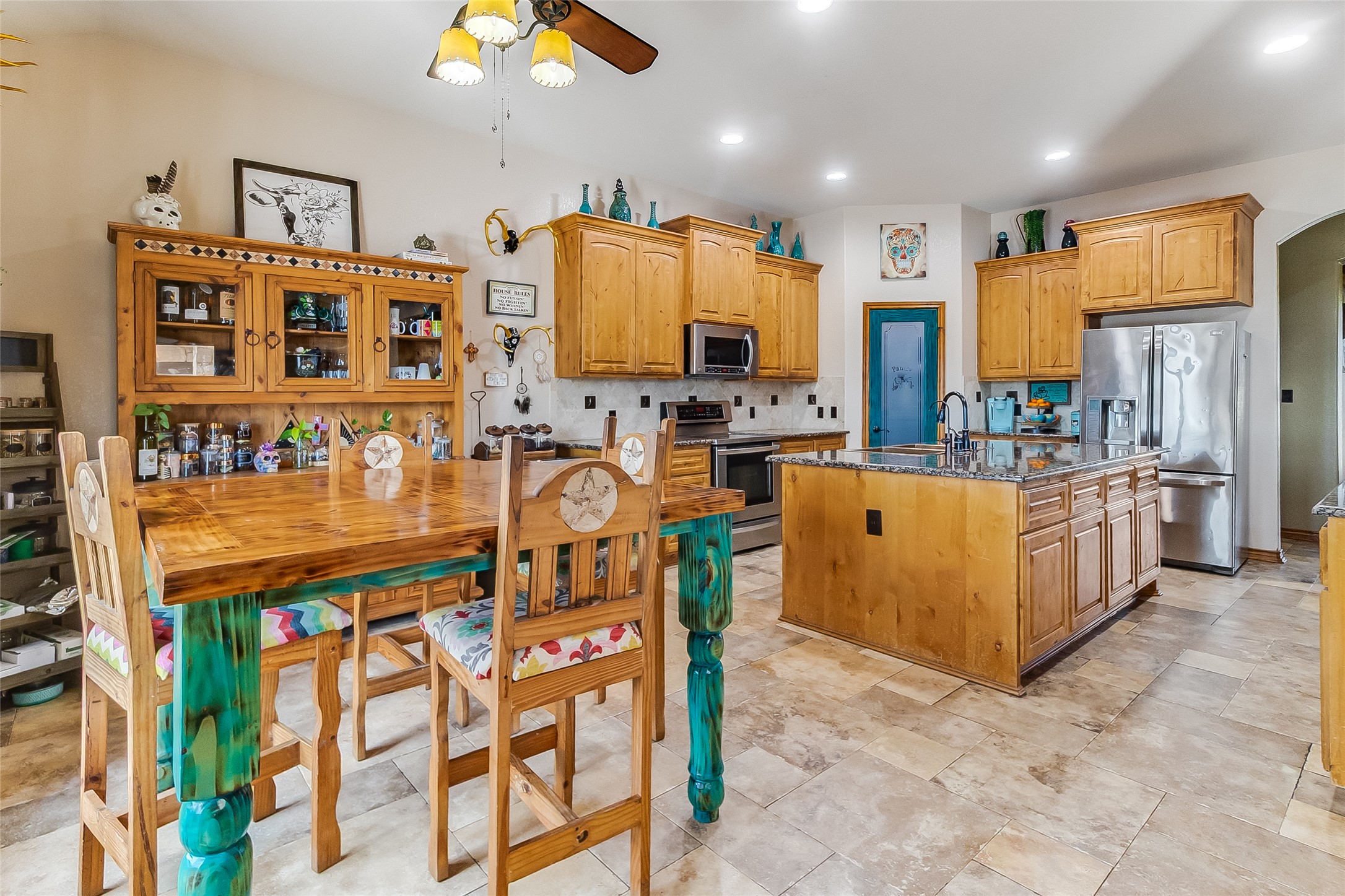main property photo 7