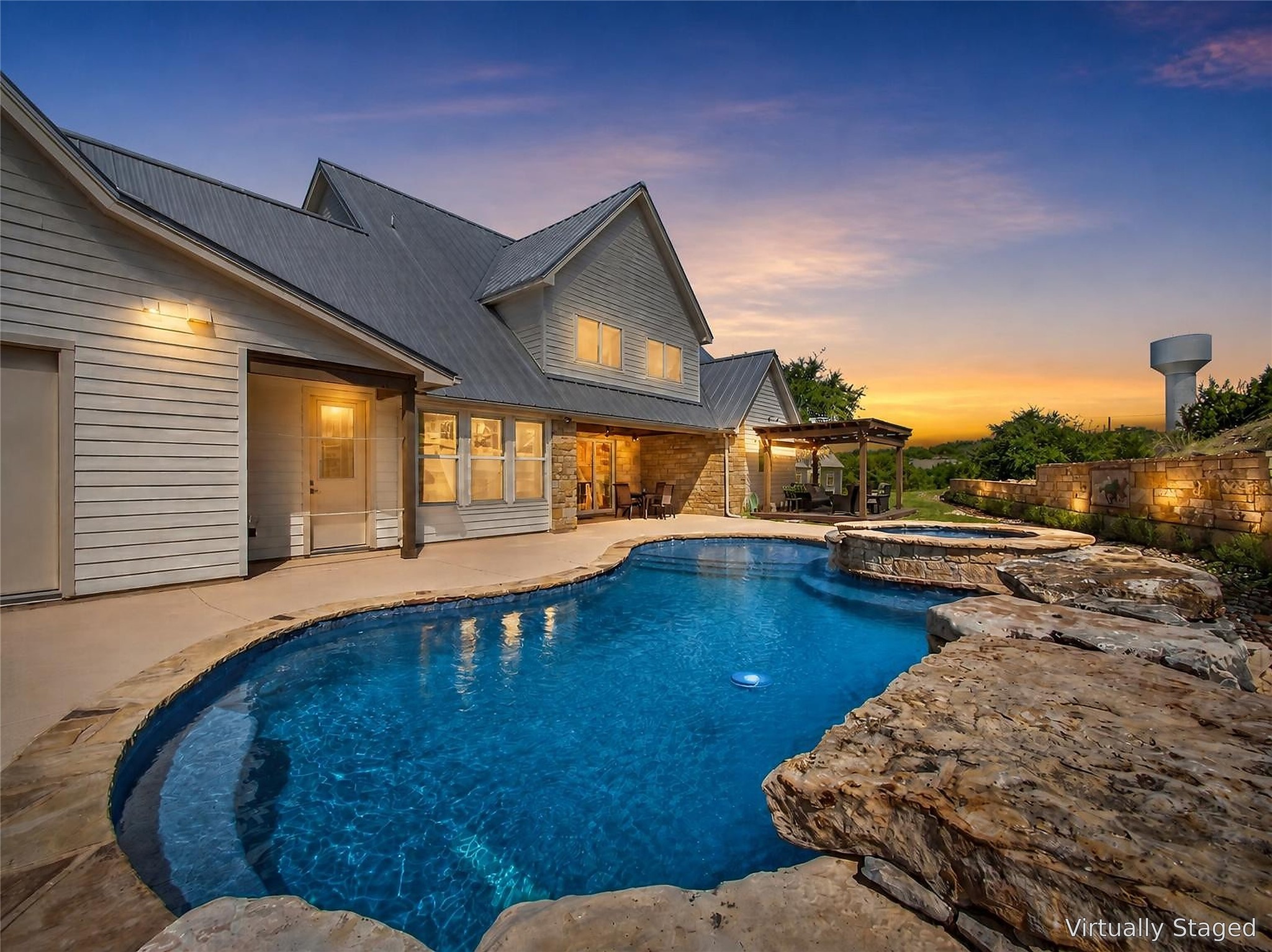 main property photo 1
