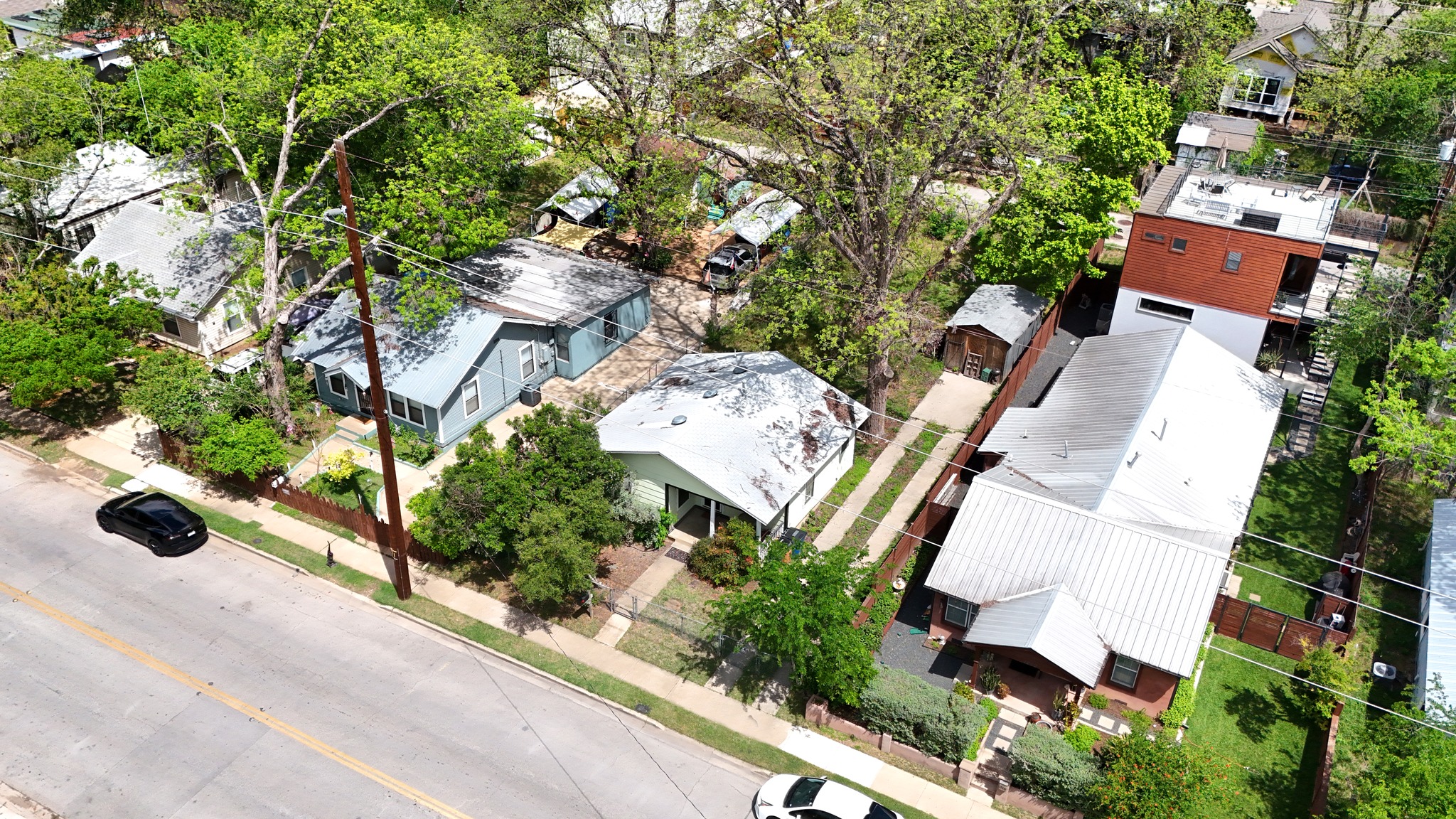 main property photo 17