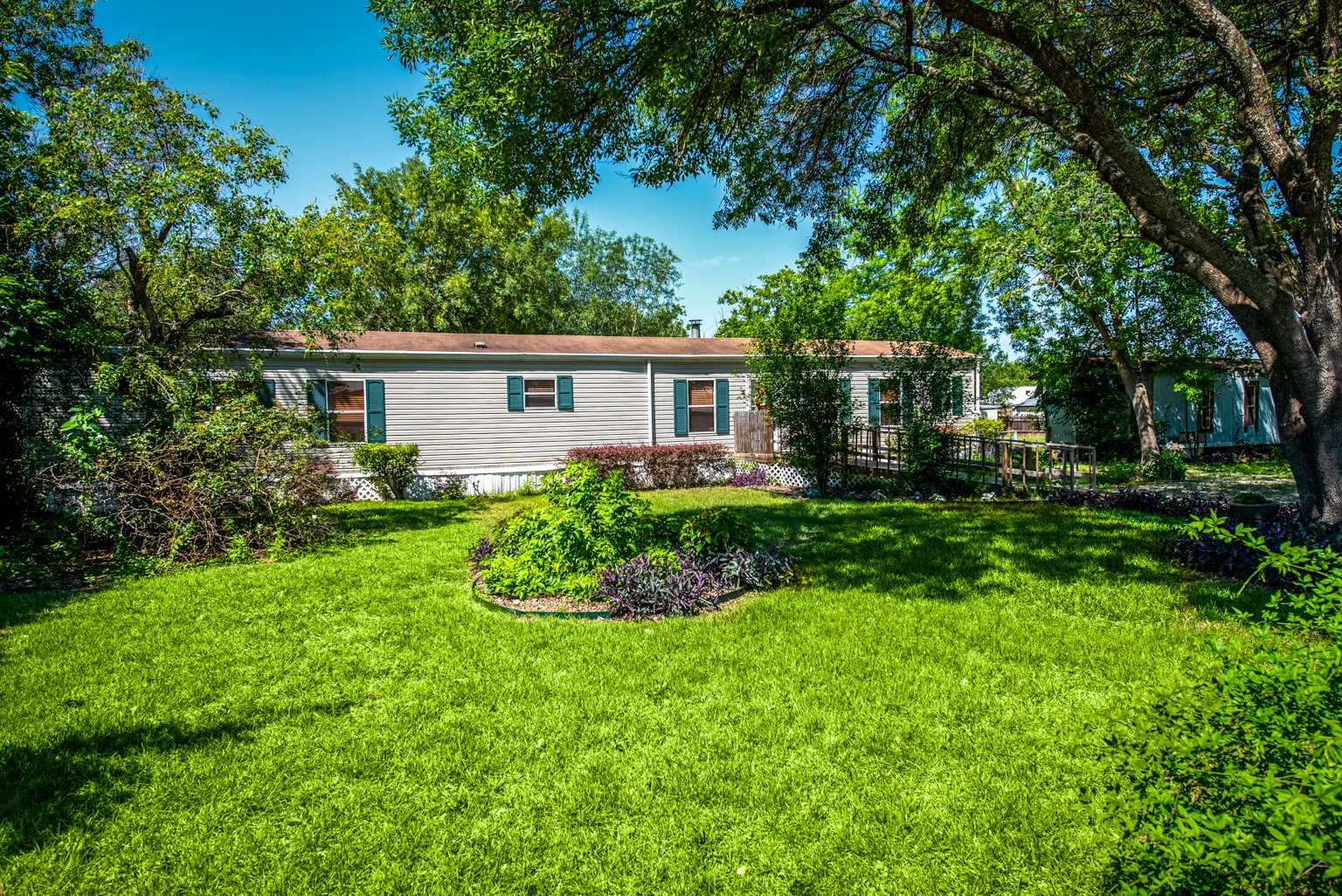 main property photo 26