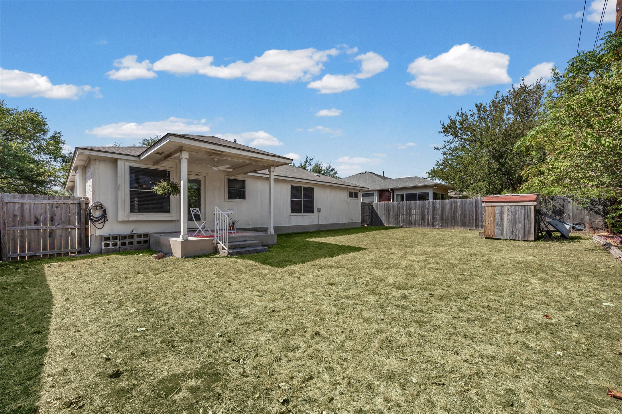 main property photo 26