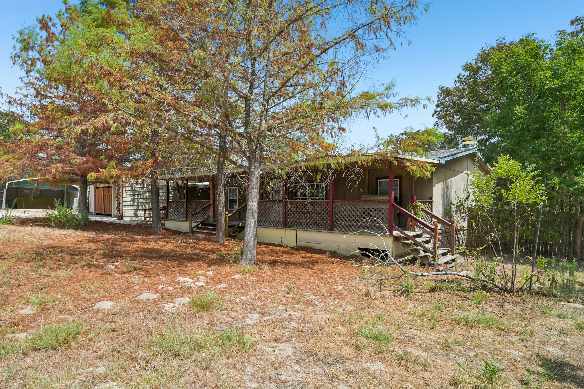 main property photo 13