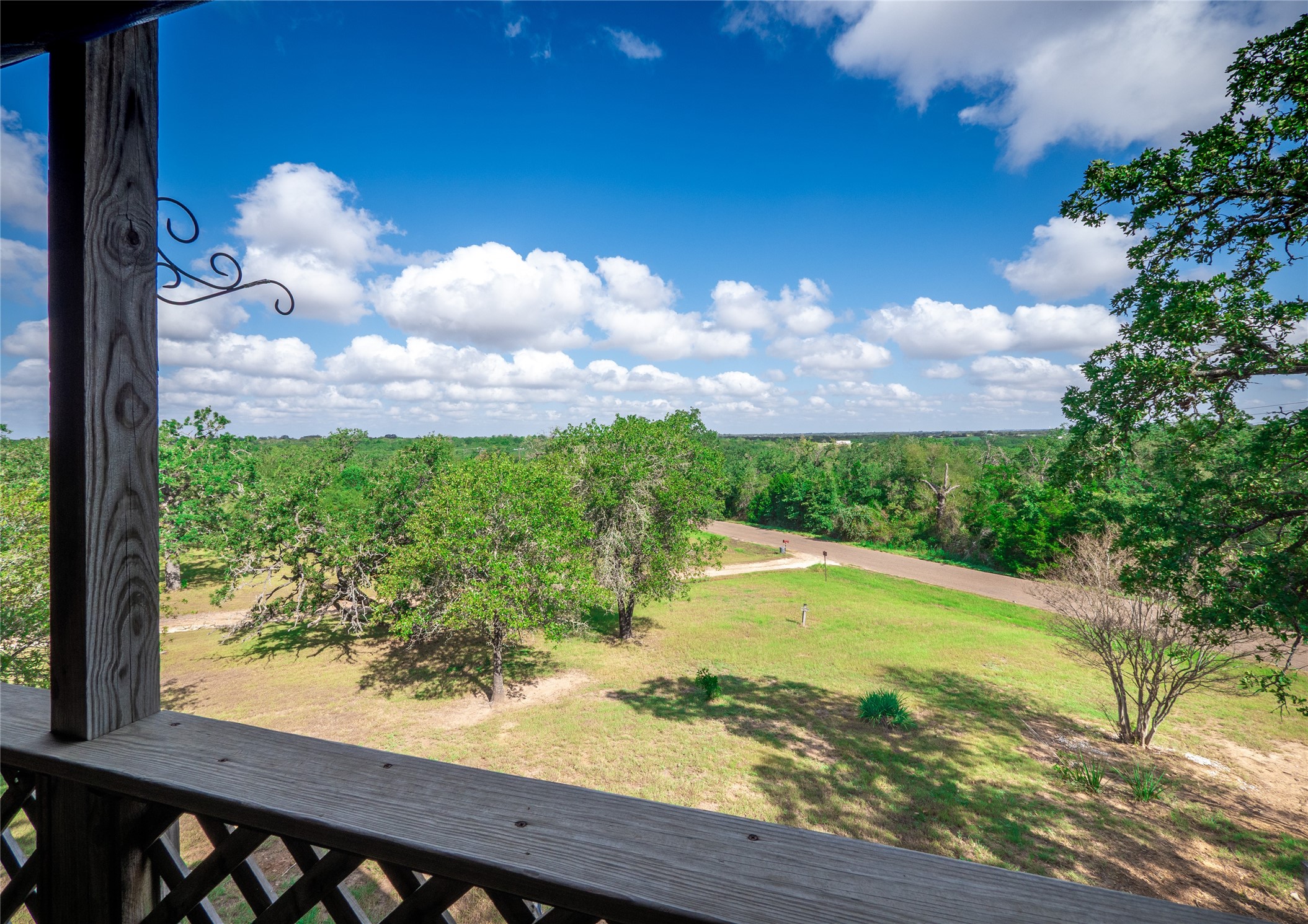 main property photo 24