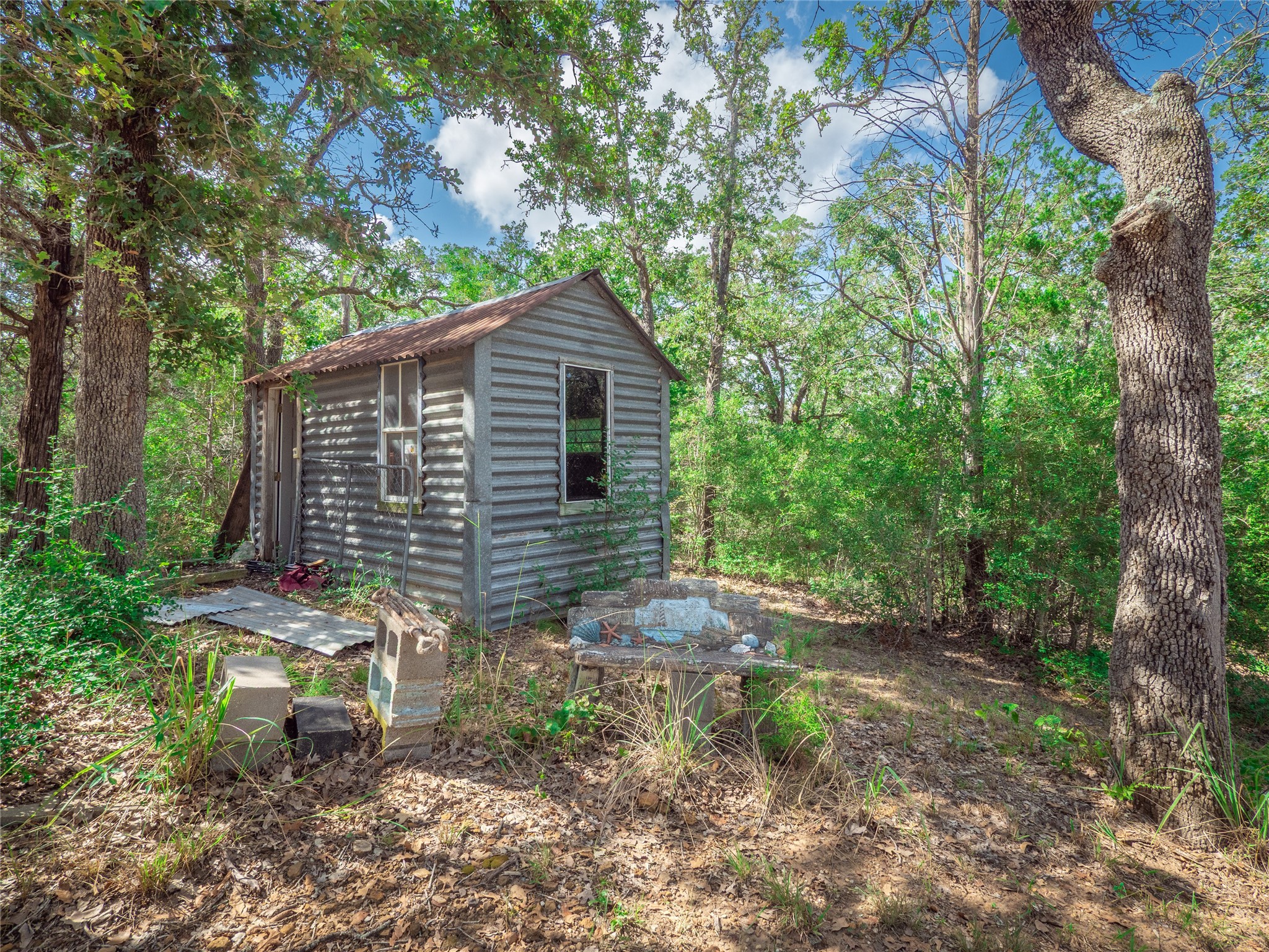 main property photo 26