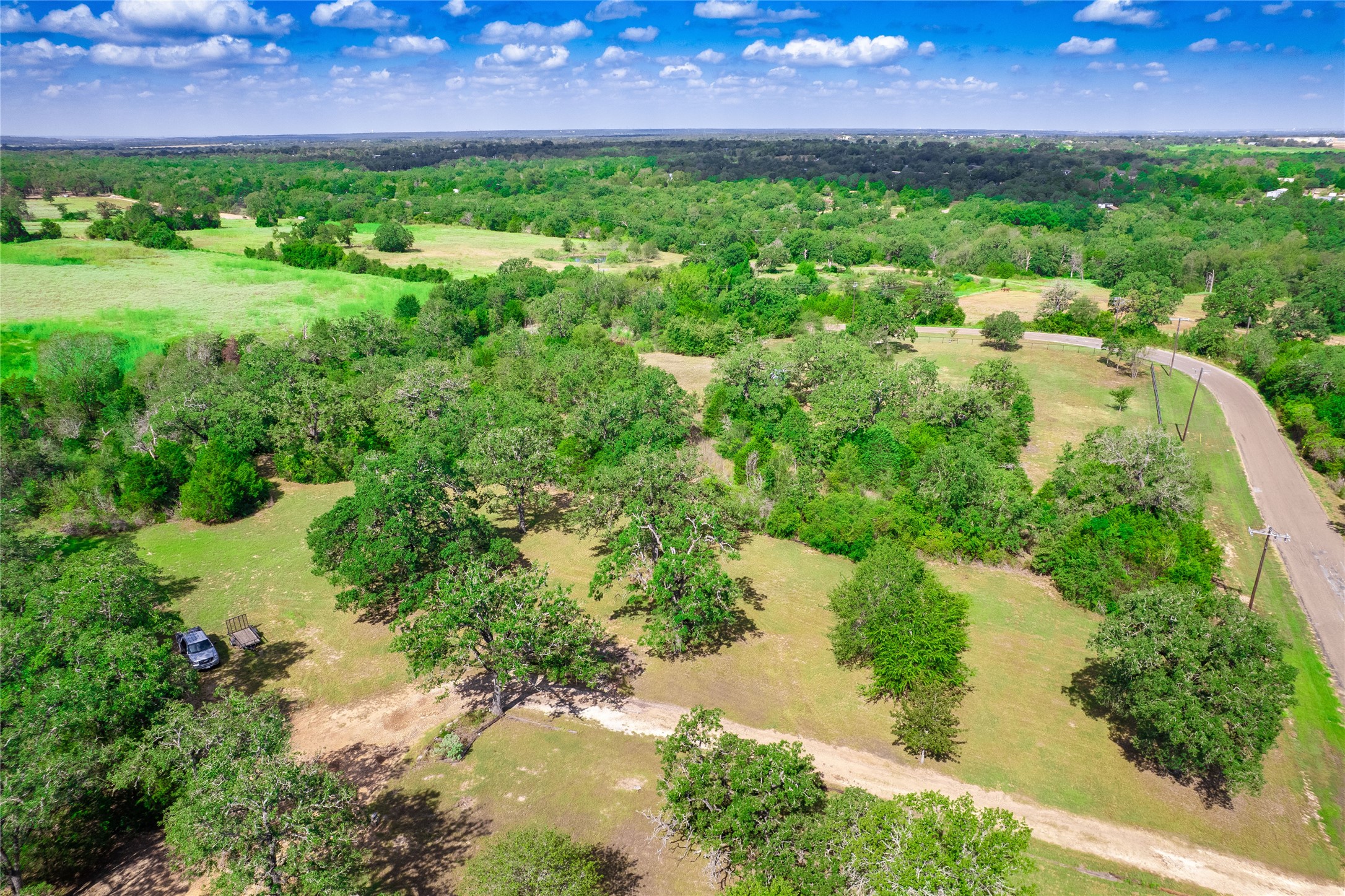 main property photo 31