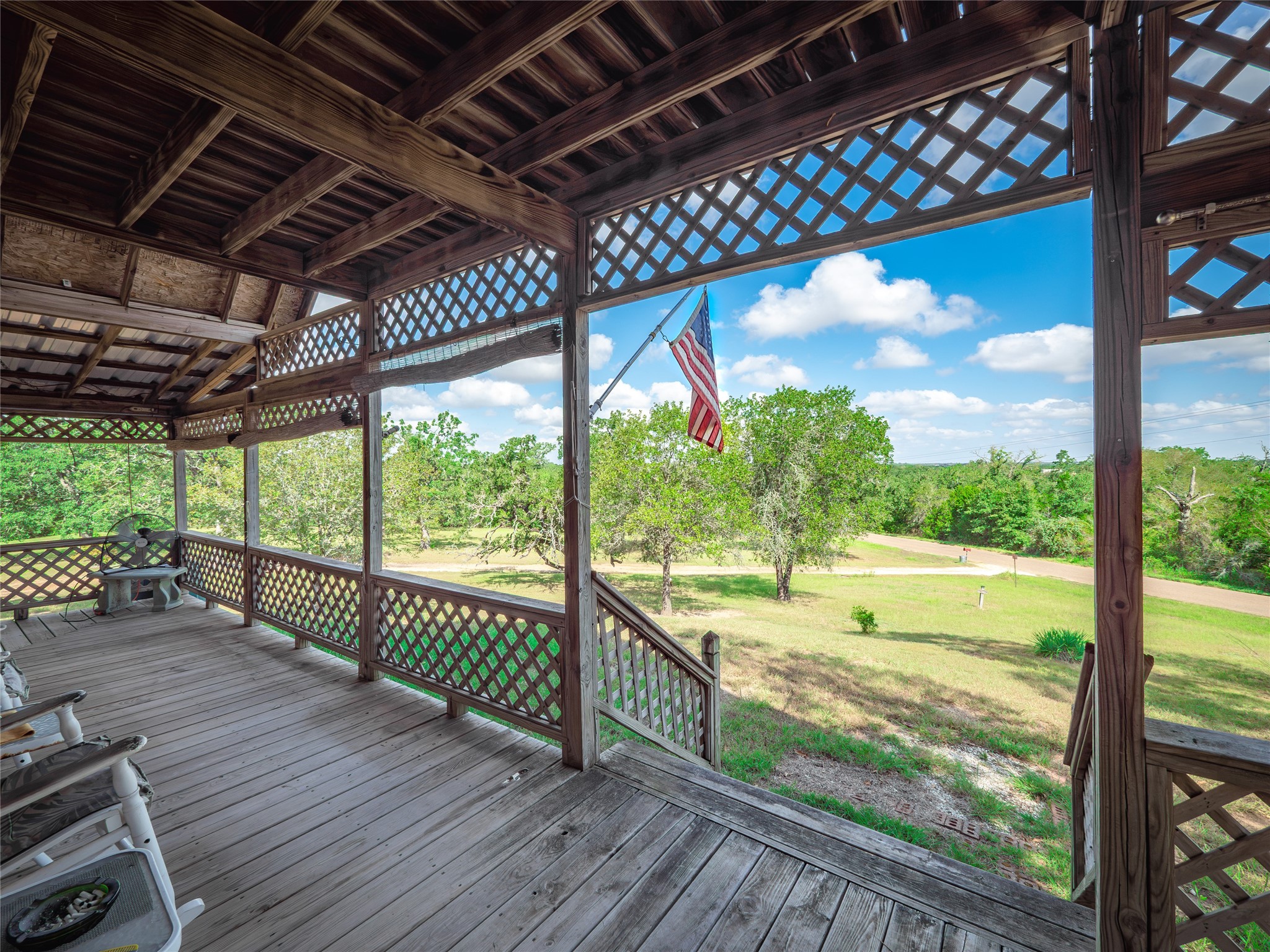 main property photo 4