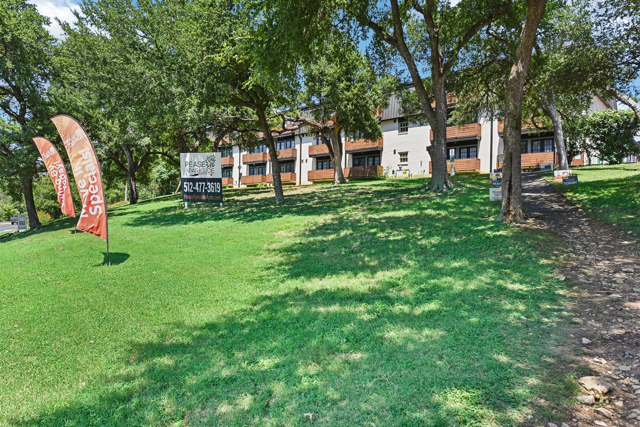 main property photo 11