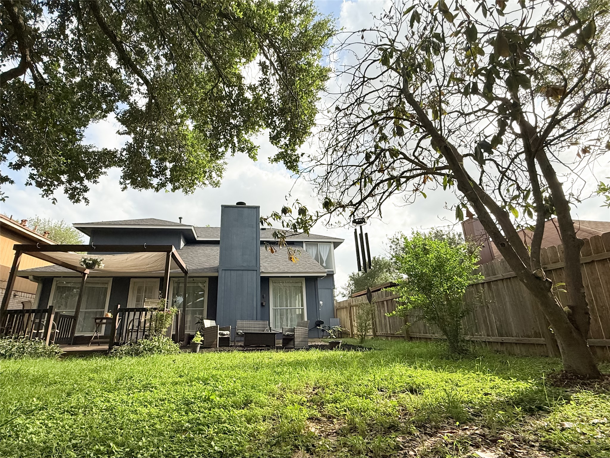 main property photo 33